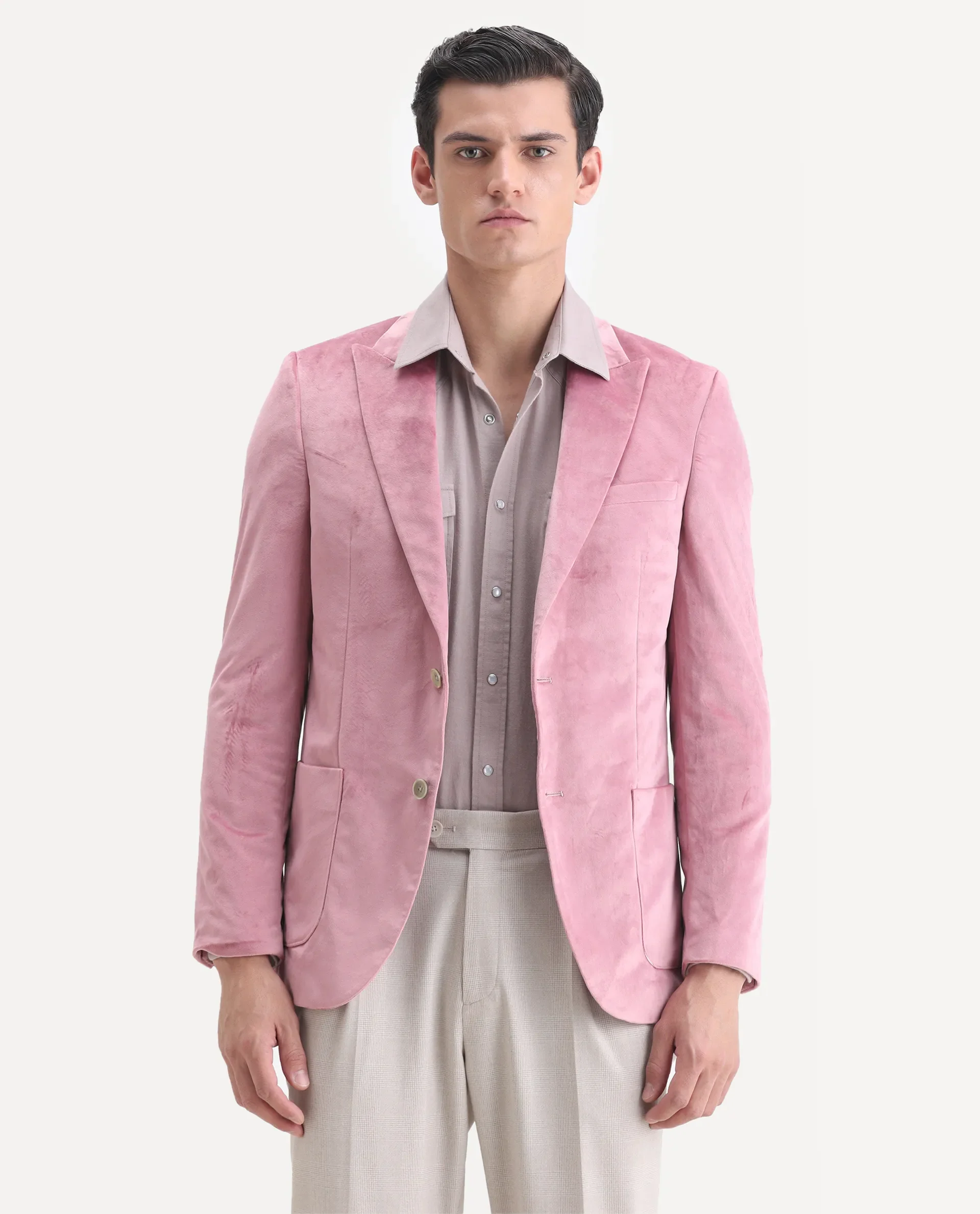 Rare Rabbit Men's Mazey Pink Velvet Plain Tailored Fit Full Sleeve Lapel Neck Blazer - Image 4