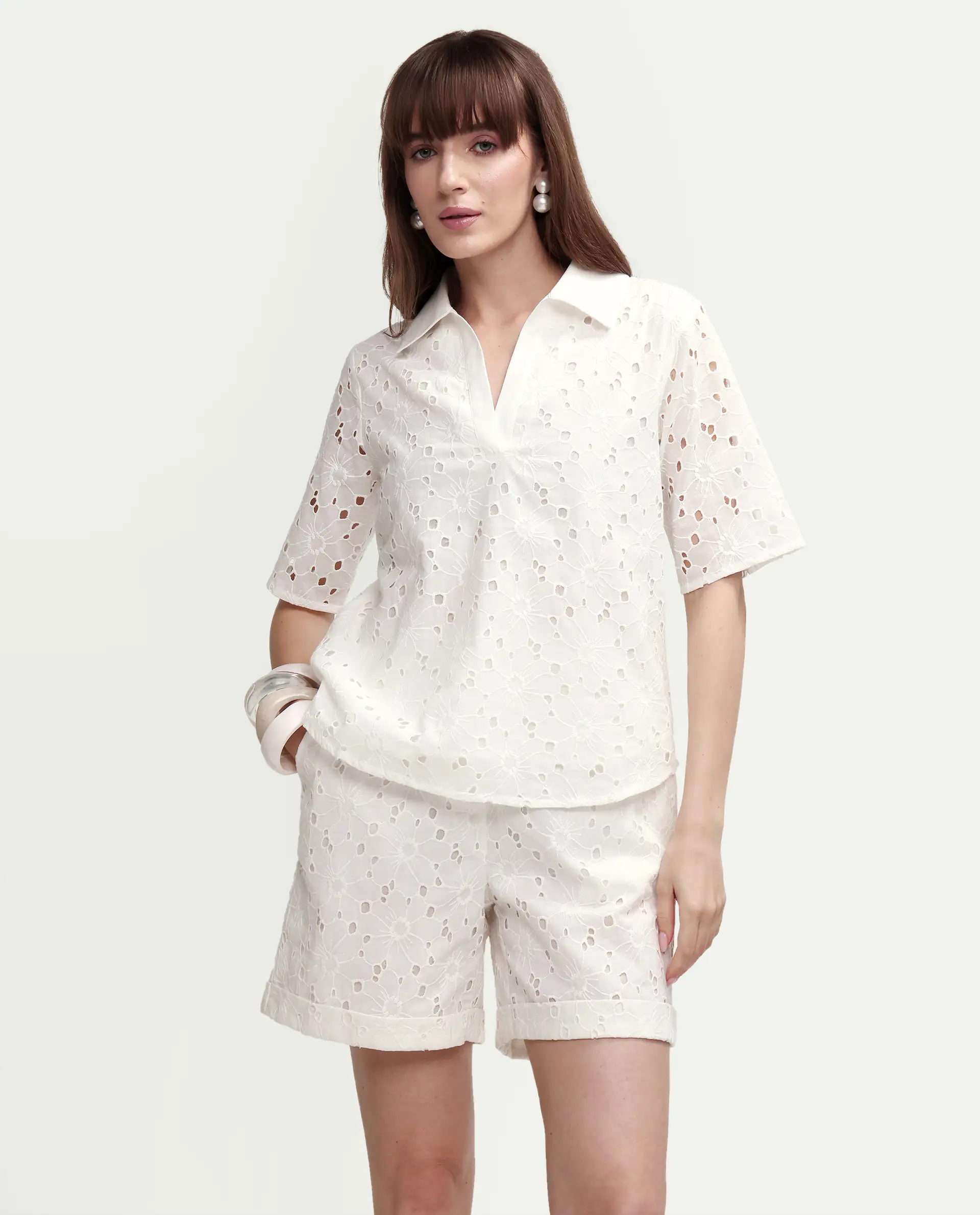 Rareism Women's Mazi-T Off White Cotton Half Sleeve Jonny Collar Regular Top - Image 3