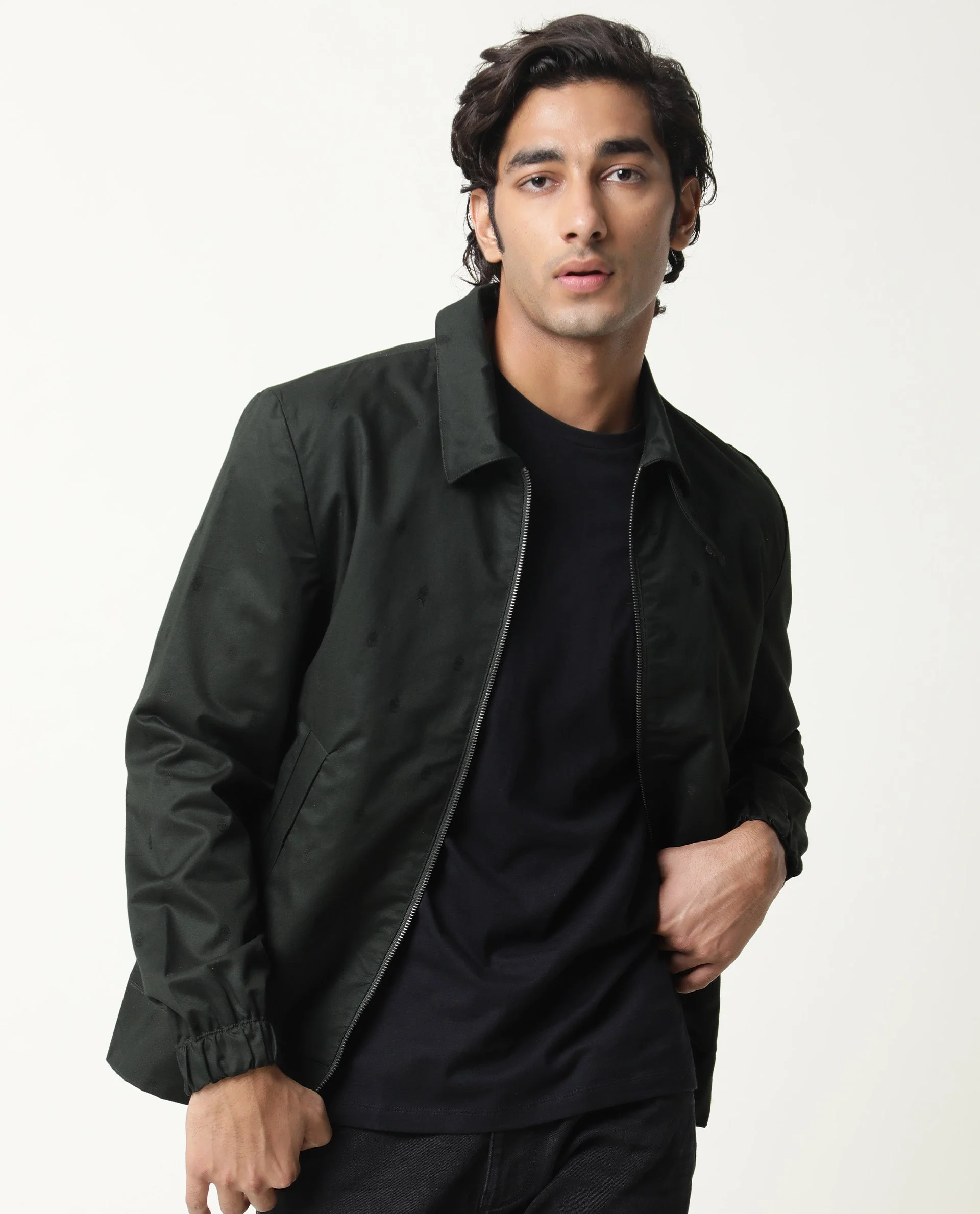 Rare Rabbit Men's Mazzer Green Cotton Plain Slim Fit Full Sleeve Spread Collar Jacket - Image 4
