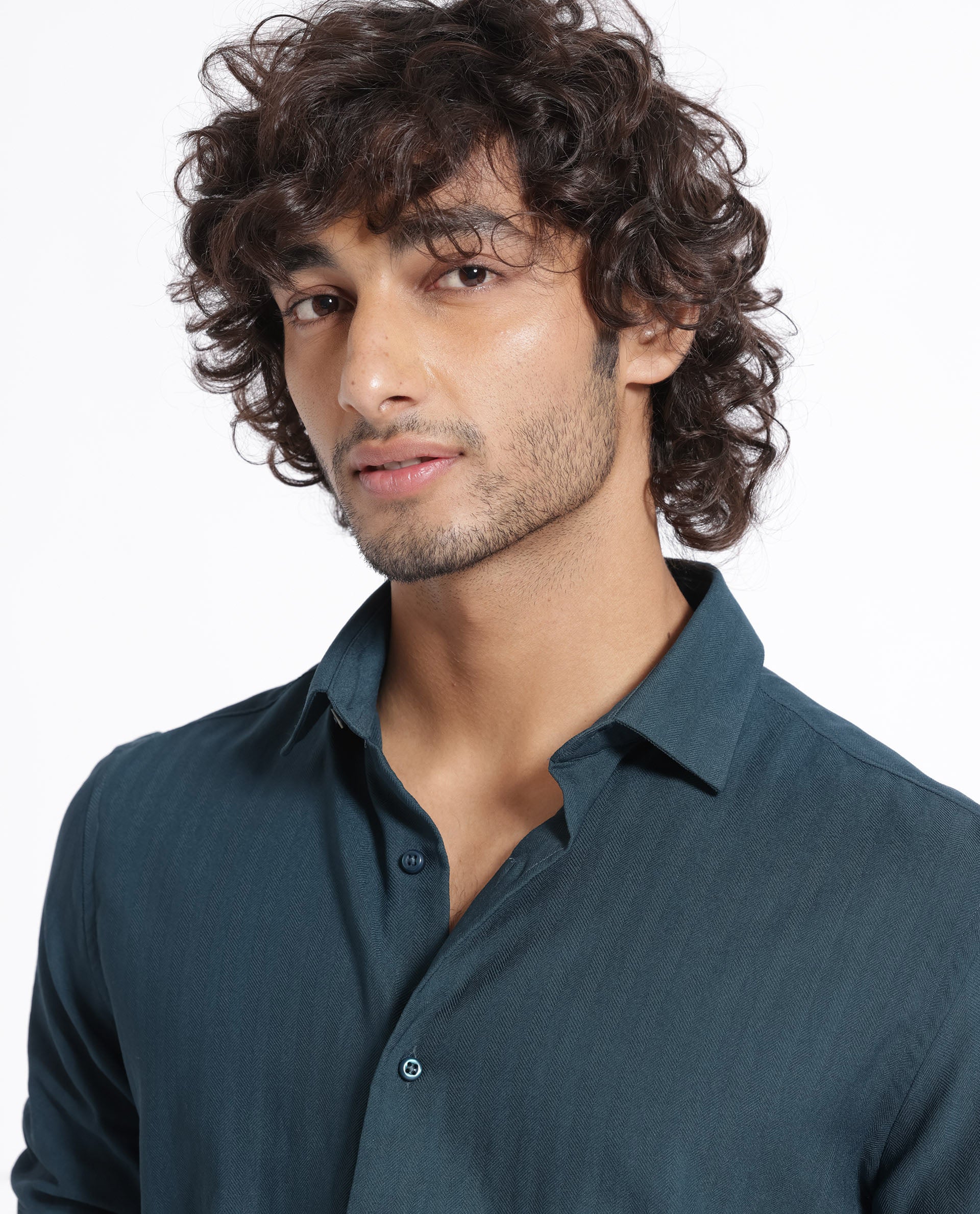 Rare Rabbit Men's Me Green Polyester Plain Regular Fit Full Sleeve Collared Shirt - Image 6