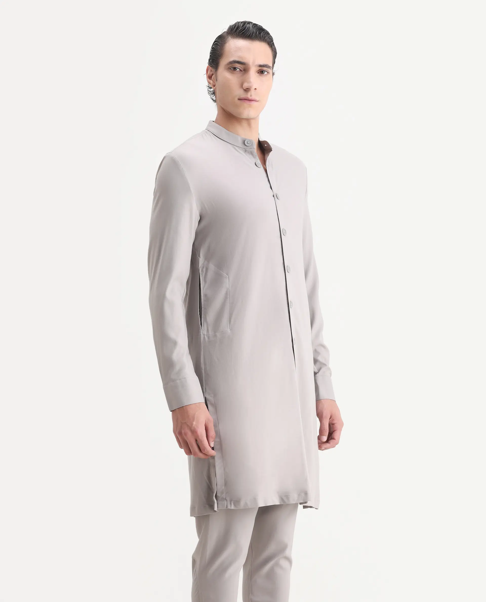 Rare Rabbit Men's Medok Grey Plain Regular Fit Full Sleeve Mandarin Collar Kurta - Image 6