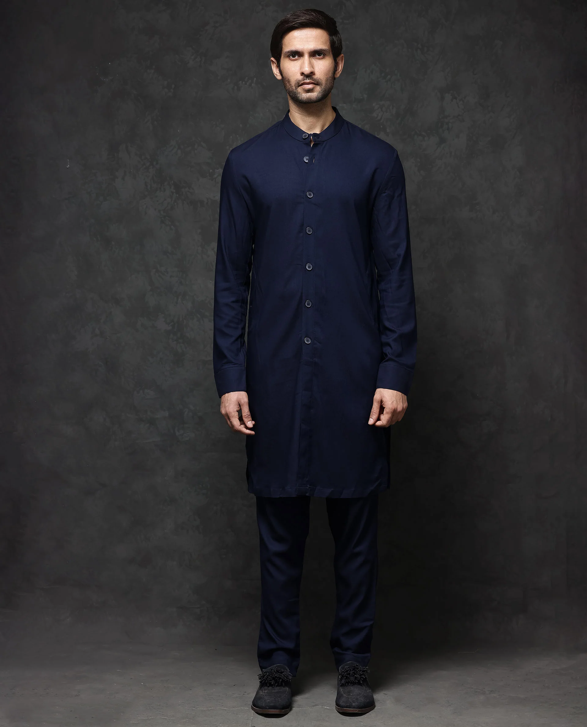 Rare Rabbit Men's Medo-K1 Dark Navy Viscose Plain Regular Fit Full Sleeve Mandarin Collar Kurta