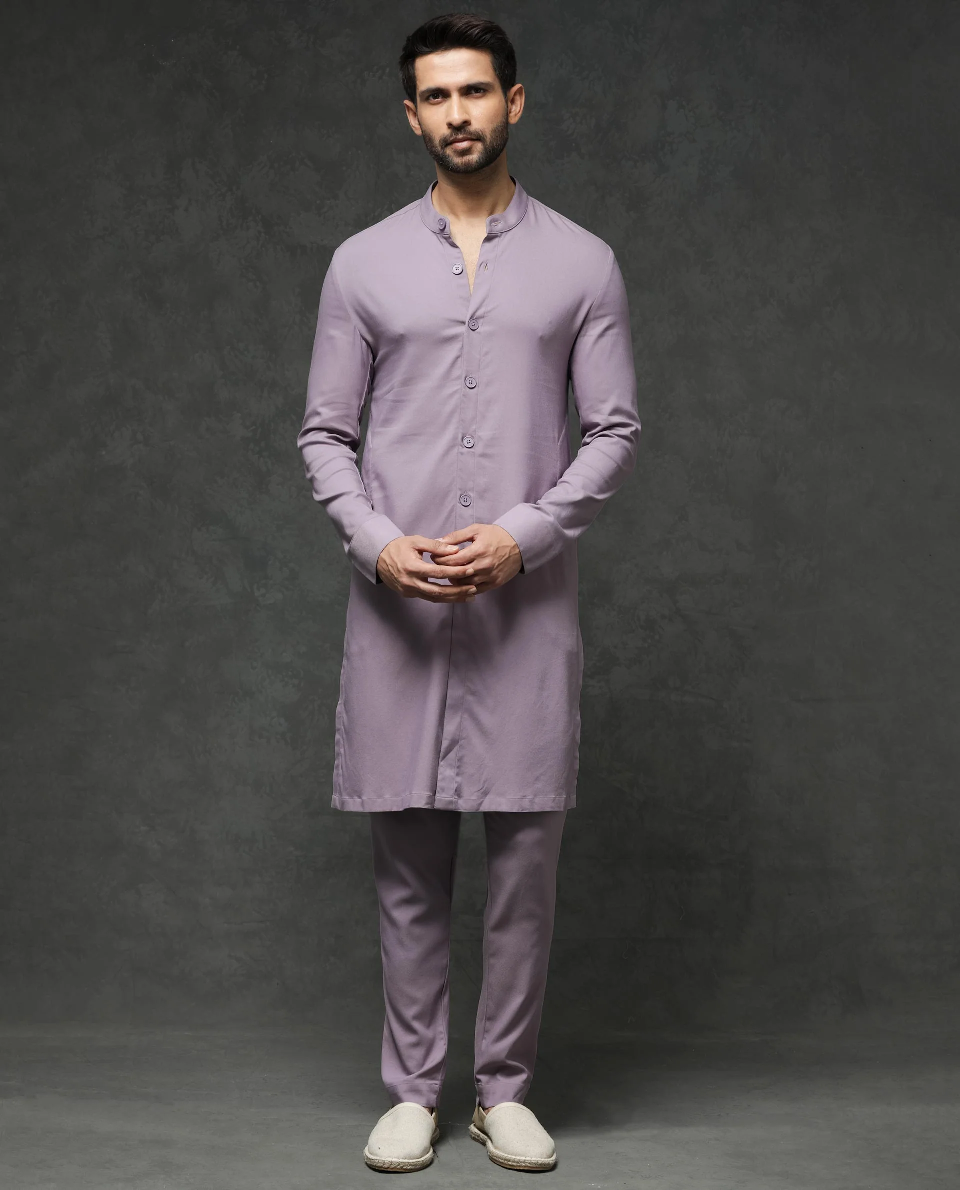 Rare Rabbit Men's Medo K1 Pastel Purple Viscose Plain Regular Fit Full Sleeve Mandarin Collar Kurta - Image 2