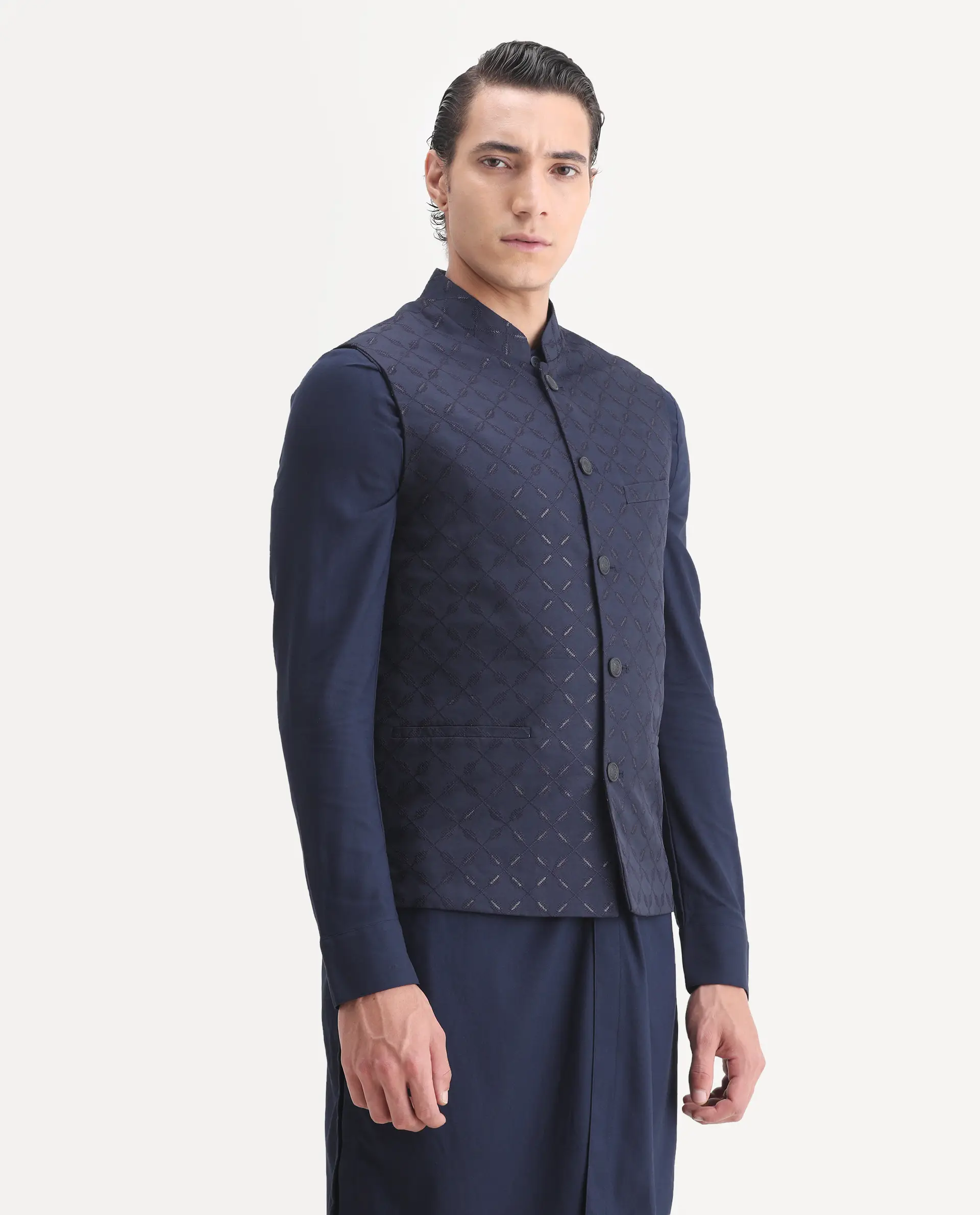 Rare Rabbit Men's Medo-Kpb Dark Navy Viscose Embroidered Regular Fit Full Sleeve Mandarin Collar Kurta Suit - Image 5