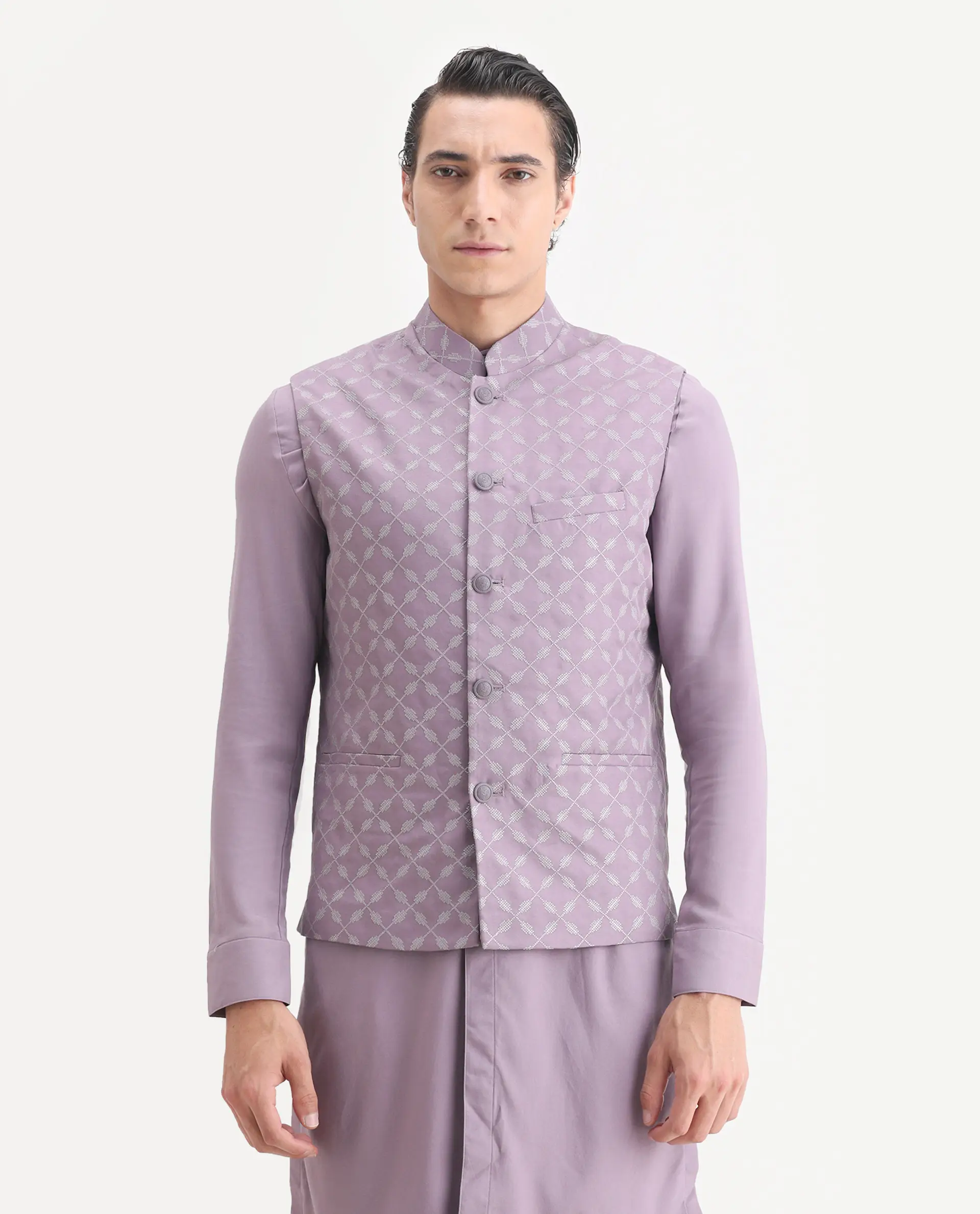 Rare Rabbit Men's Medo Kpb Pastel Purple Viscose Embroidered Regular Fit Full Sleeve Mandarin Collar Kurta Suit - Image 4