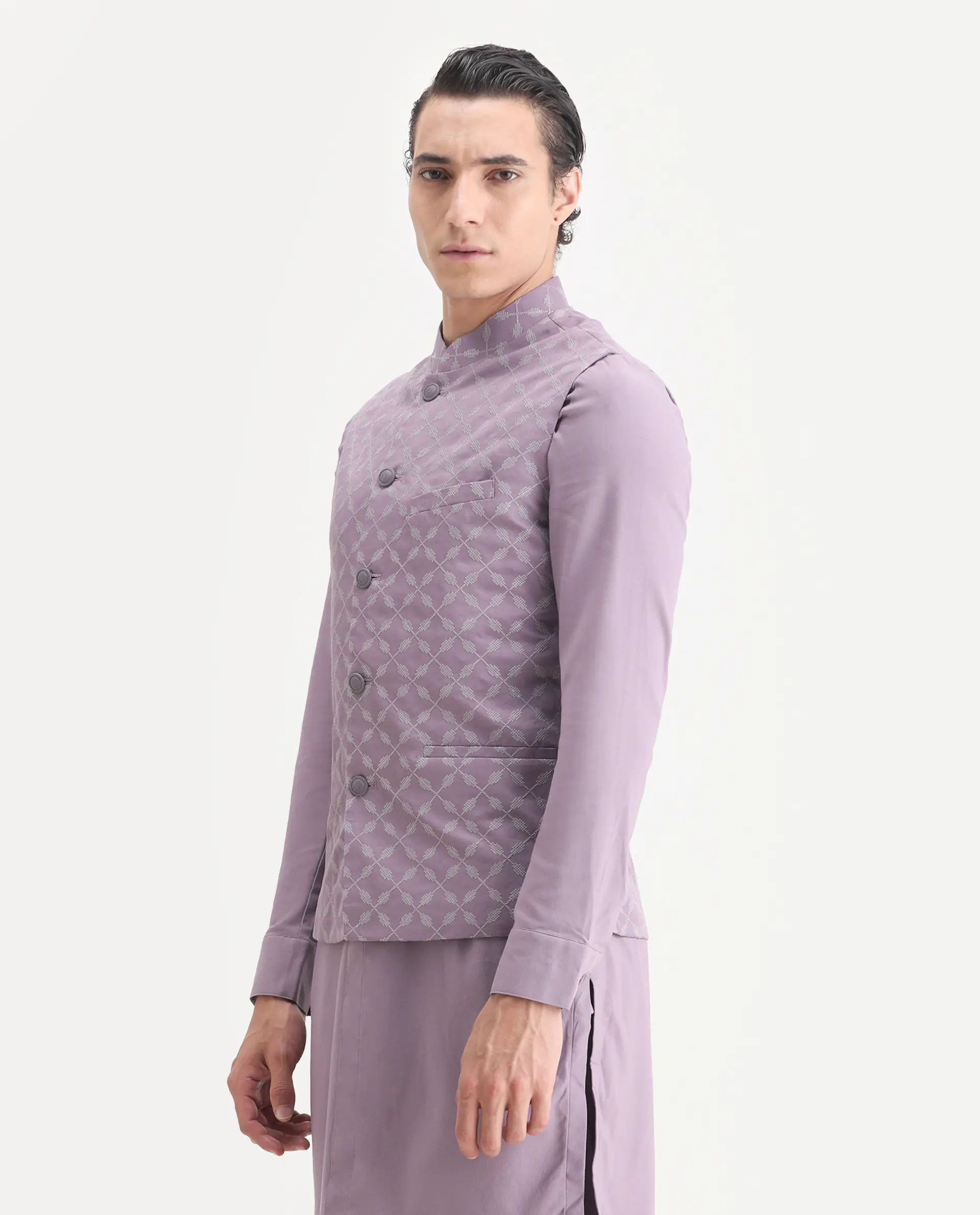 Rare Rabbit Men's Medo Kpb Pastel Purple Viscose Embroidered Regular Fit Full Sleeve Mandarin Collar Kurta Suit - Image 5