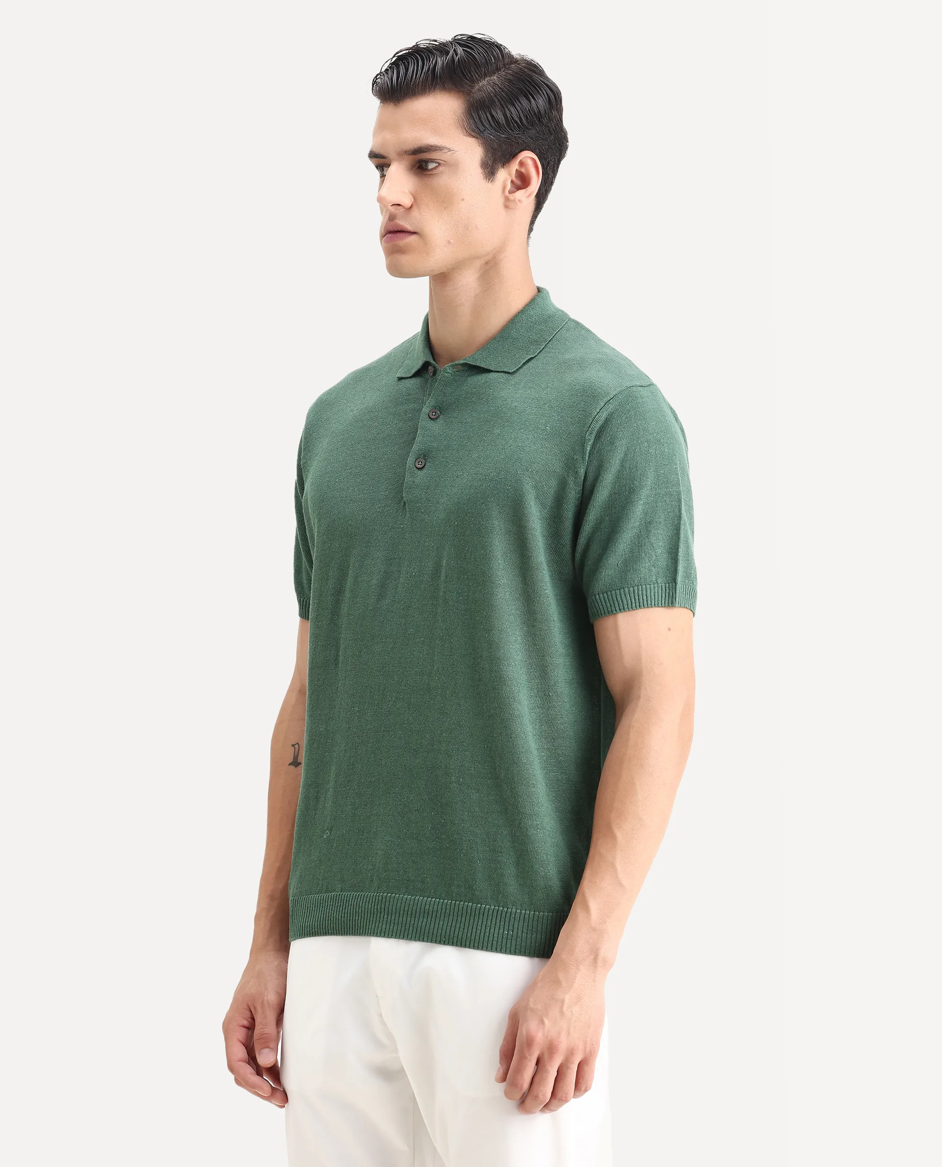 Rare Rabbit Men's Mekko Dusky Green 100% Linen Plain Regular Fit Half Sleeve Polo - Image 5