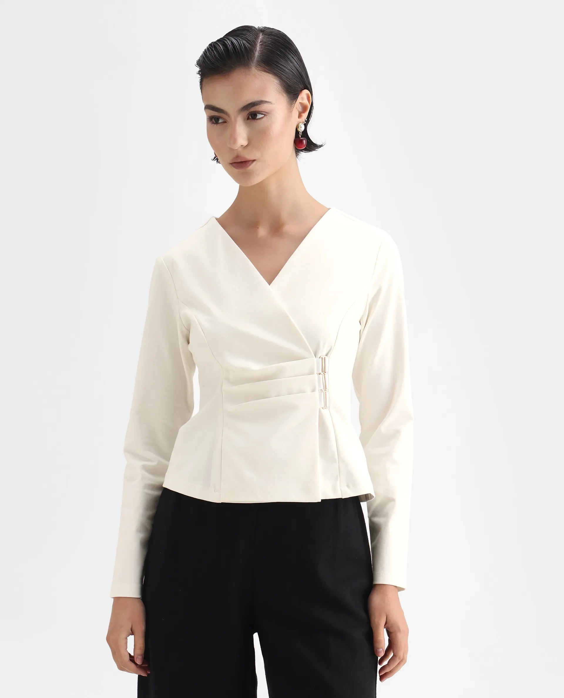 Rareism Women's Mellow White Polyester Blend V-Neck Plain Regular Fit Top - Image 3