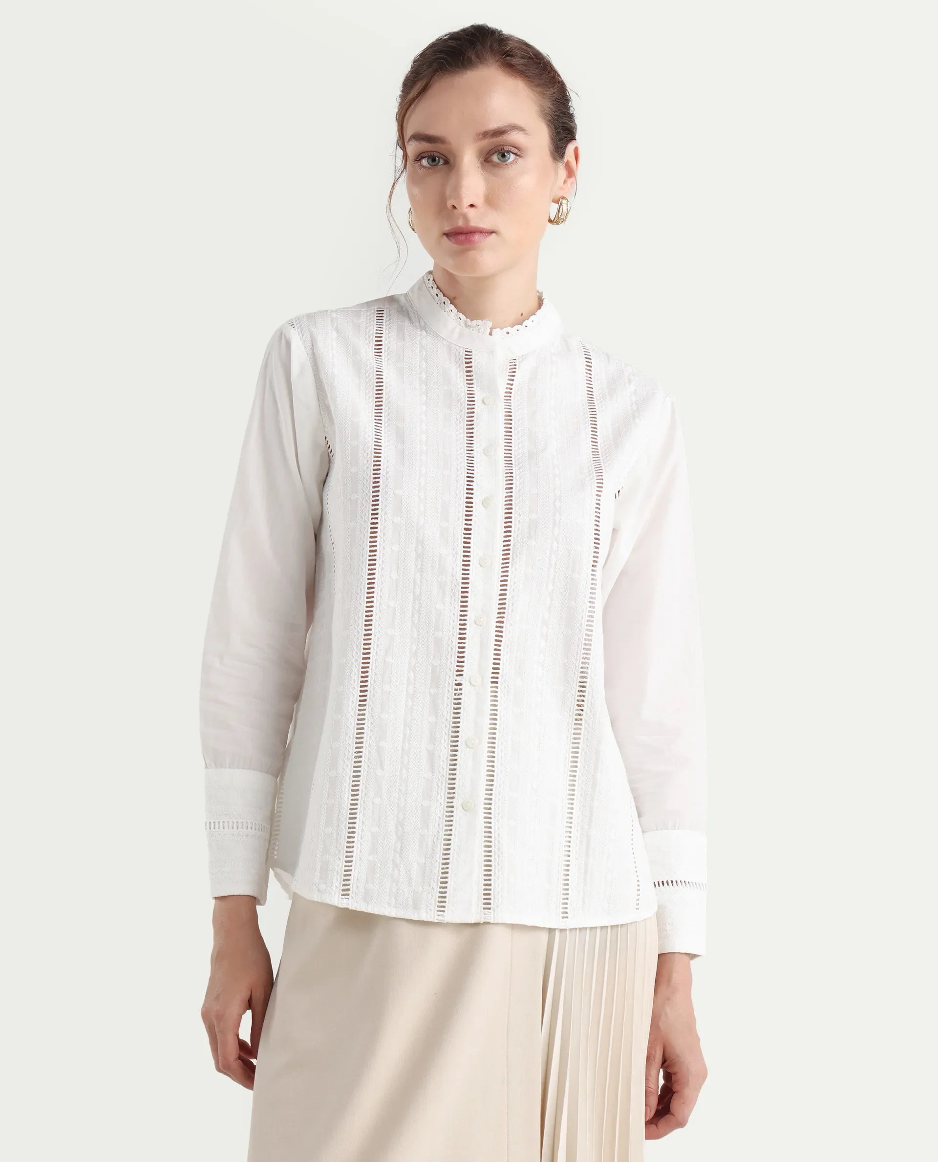 Rareism Women's Melloyo Off White Cotton Mandarin Collar Plain Cuffed Sleeve Regular Fit Top - Image 3