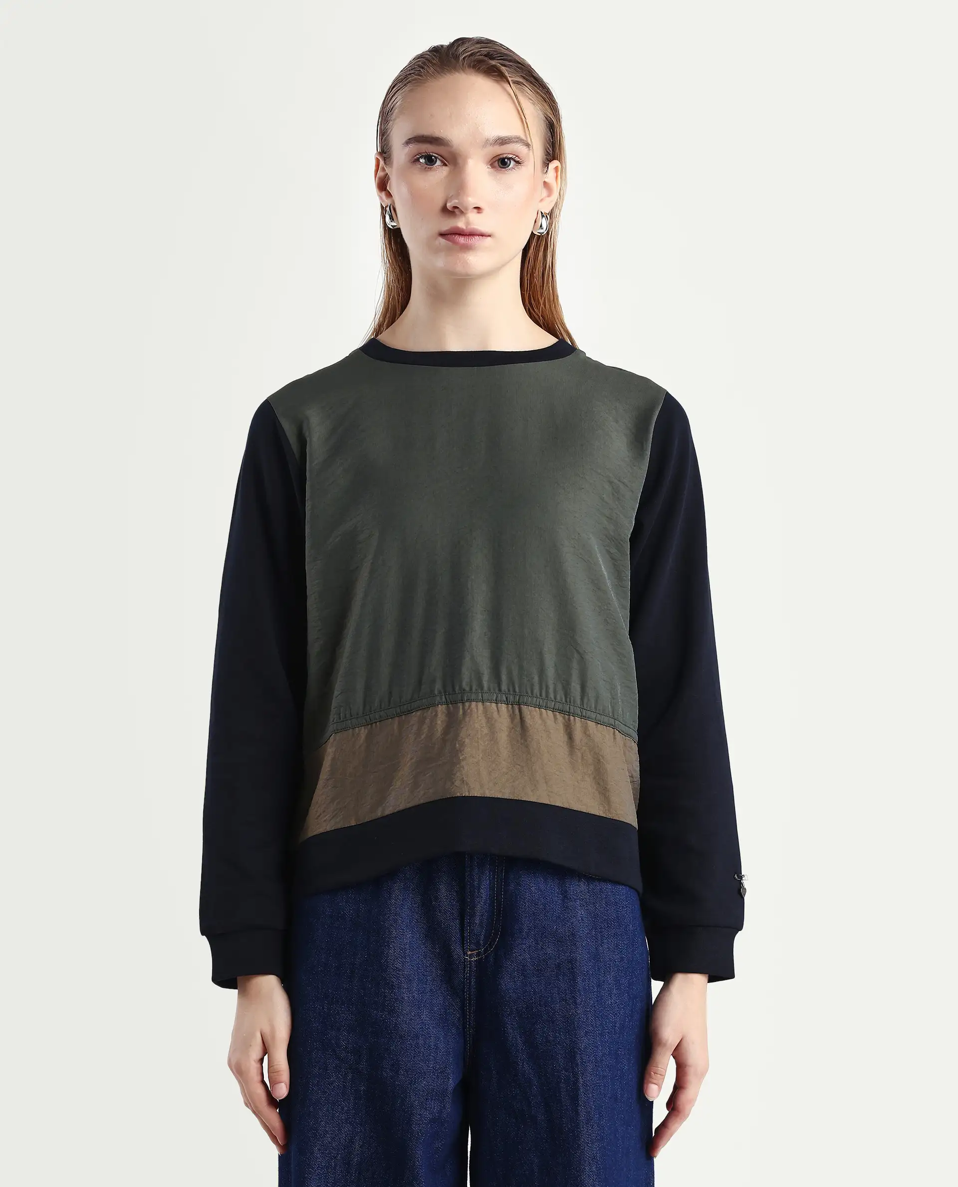 Rareism Women's Melone Dark Olive Cotton Blend Crew Neck Plain Relaxed Fit Sweatshirt - Image 3
