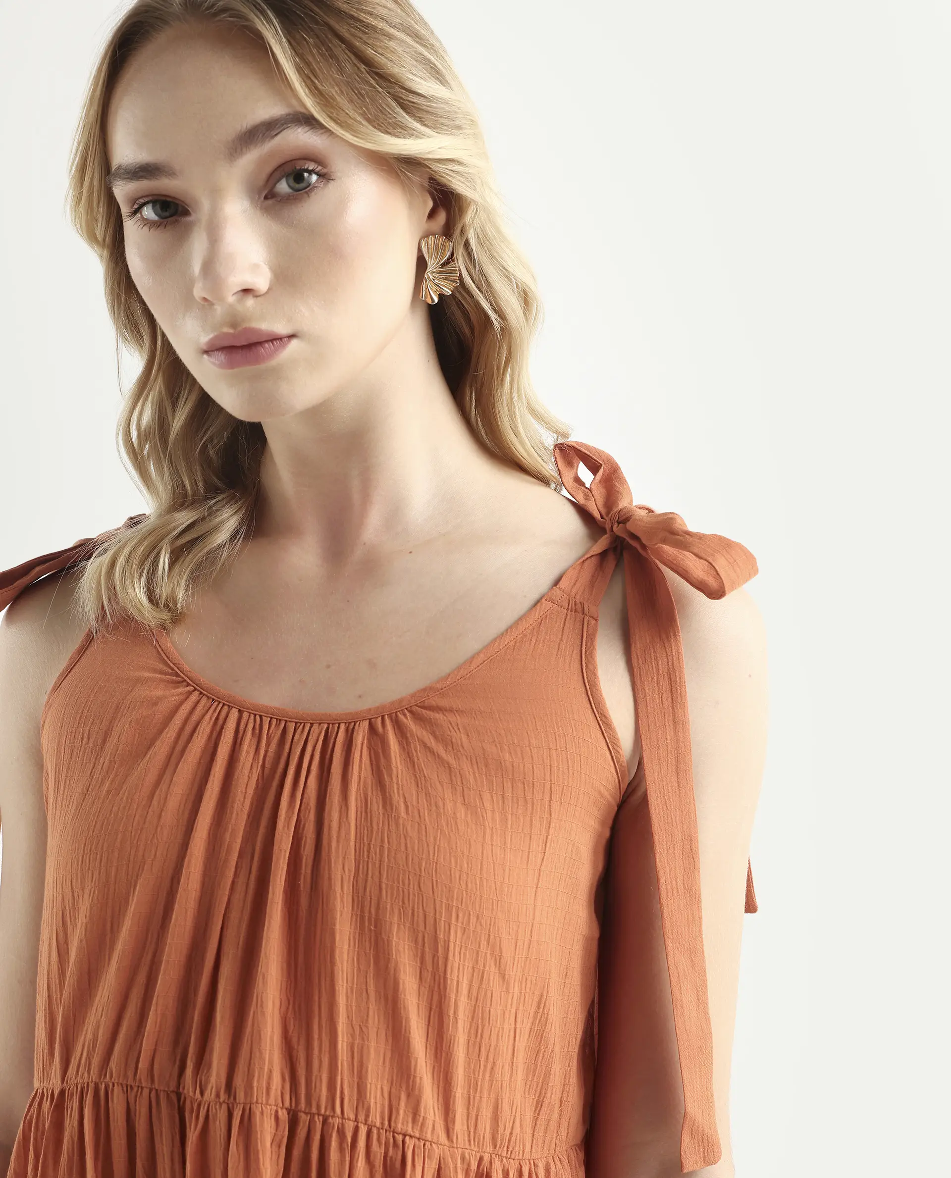 Rareism Women's Melt Rust Cotton Tie-Up Neck Plain Shoulder Strap Knee Length Regular Fit Dress - Image 3
