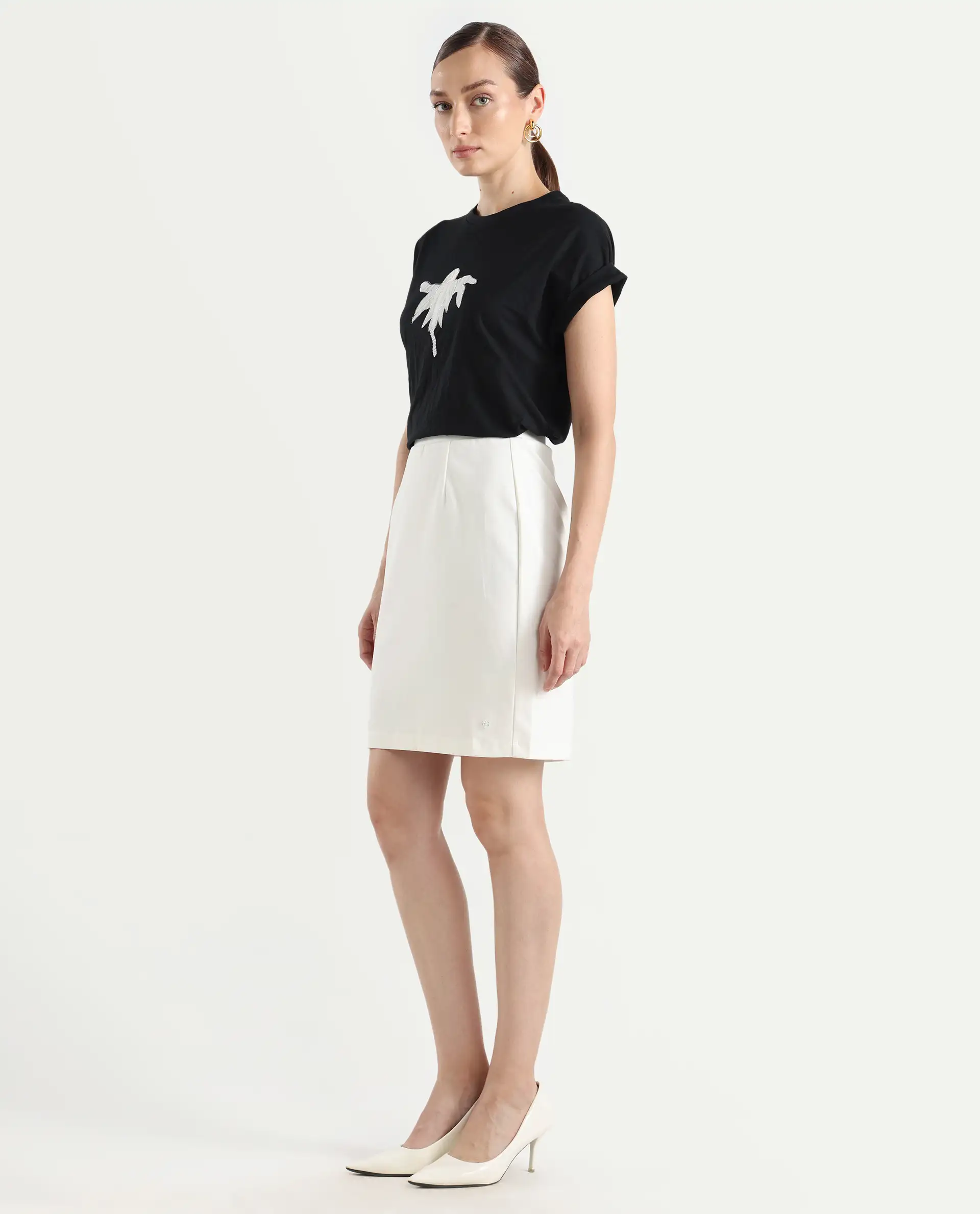 Rareism Women's Melunia White Polyester Blend Plain Knee Length Straight Fit Skirt - Image 6