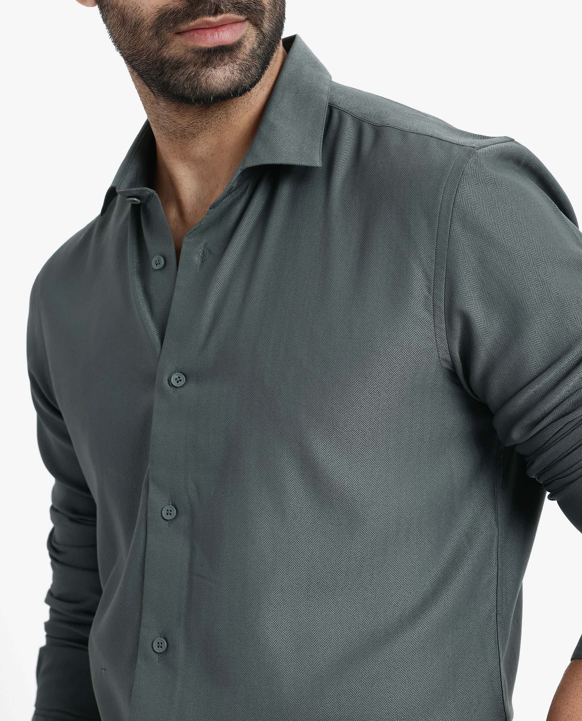 Rare Rabbit Men's Mer Dusky Green Viscose Plain Regular Fit Full Sleeve Collared Shirt - Image 3