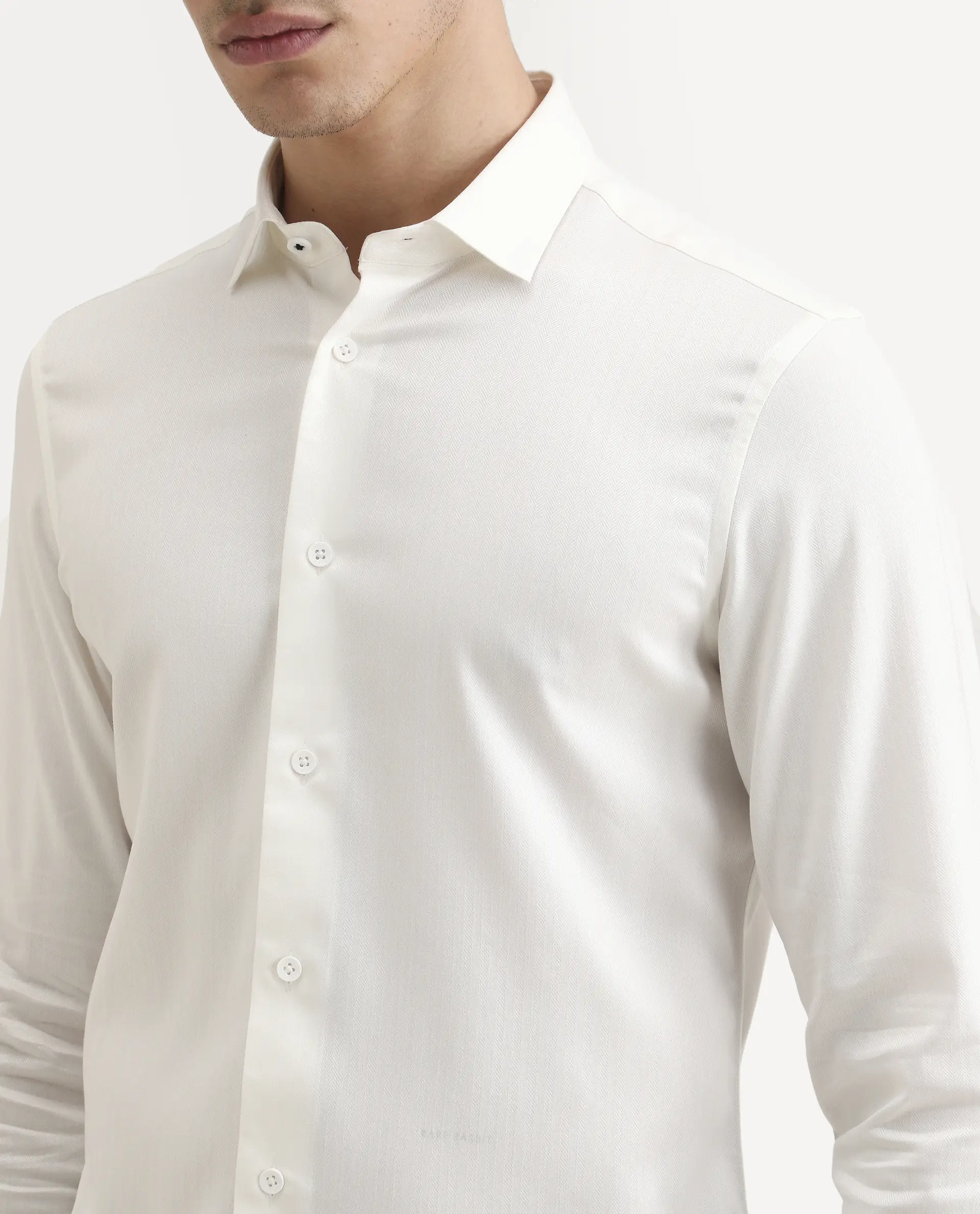 Rare Rabbit Men's Mer-Ss26 White Viscose Blend Fabric Full Sleeve Spread Collar Regular Fit Plain Shirt - Image 3
