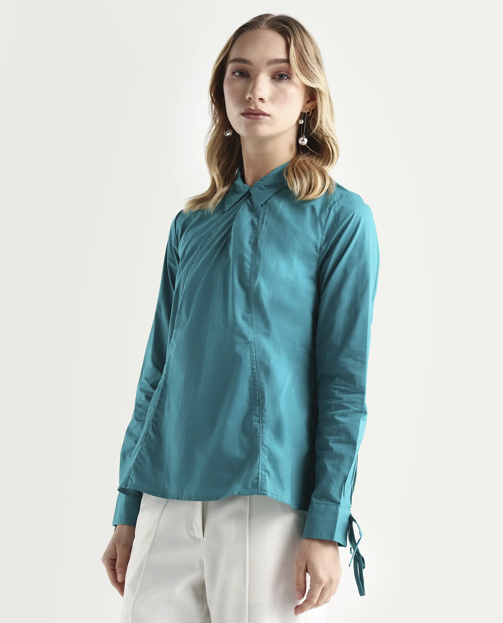 Rareism Women's Merge Petrol Cotton Spread Collar Plain Tailored Top - Image 5