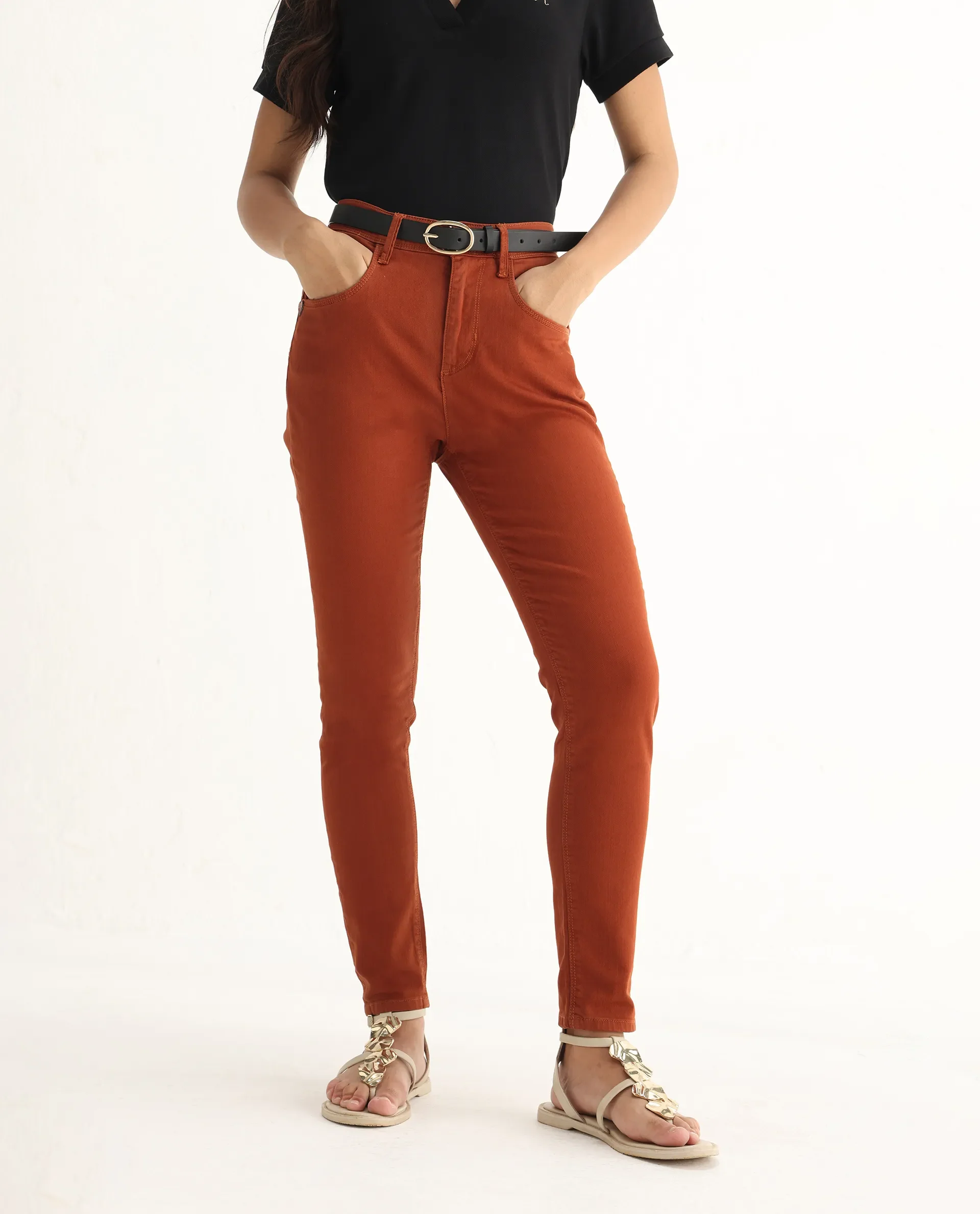 Rareism Women's Metty Rust Cotton Blend Plain Ankle Length Slim Fit Jeans - Image 2