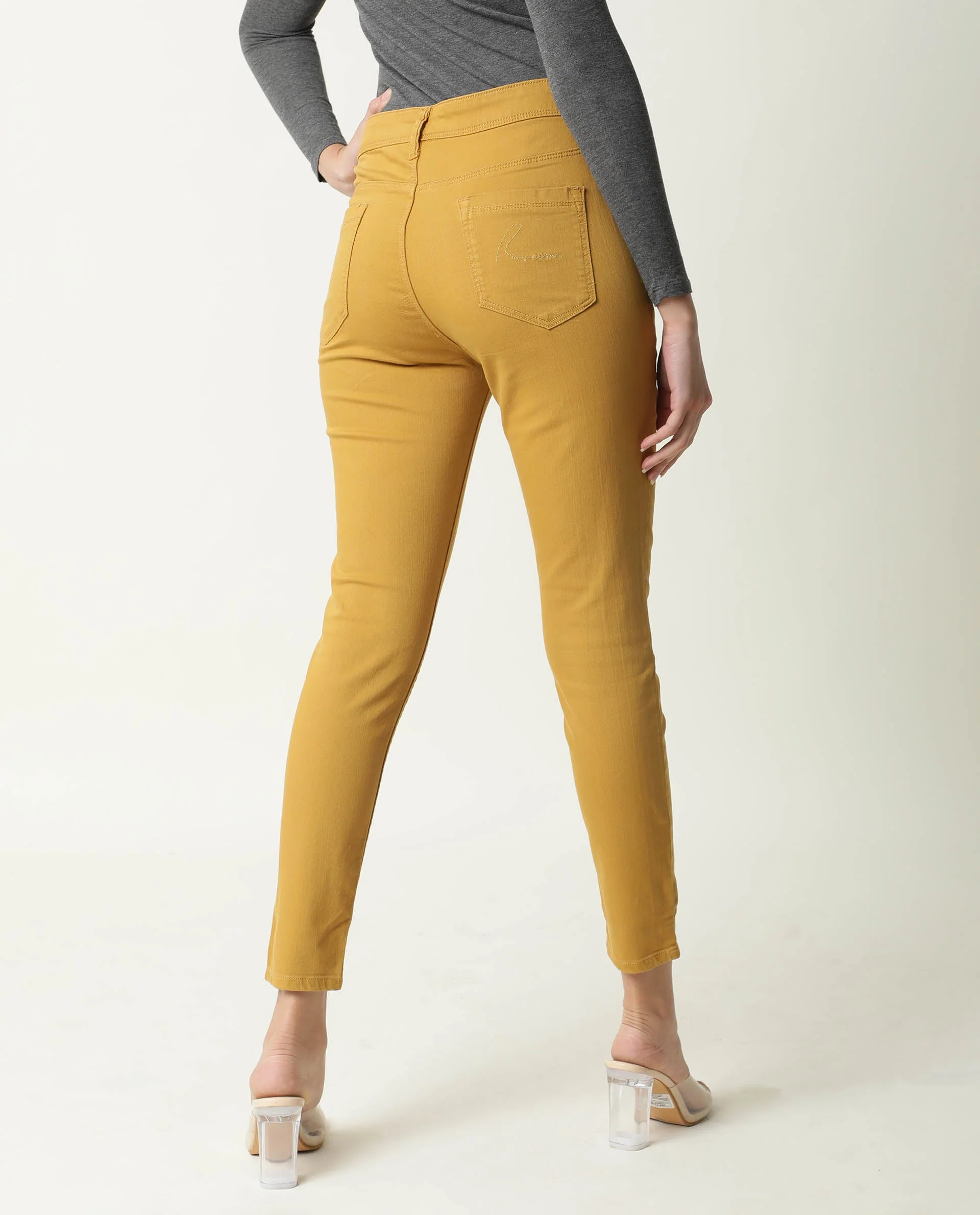Rareism Women's Metty Mustard Cotton Blend Plain Ankle Length Slim Fit Jeans - Image 7