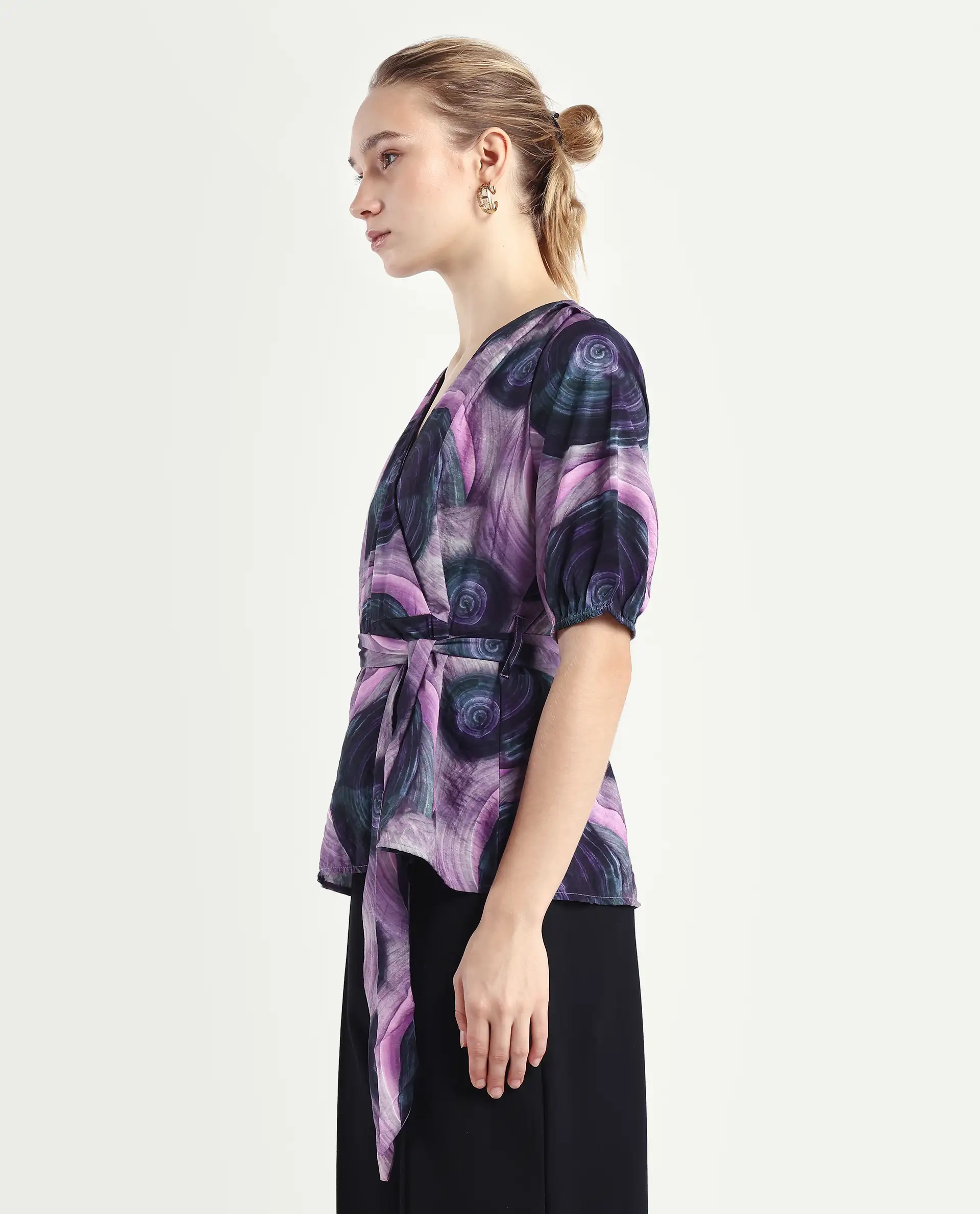 Rareism Women's Metunia Dark Multi Nylon Blend Overlap Neck Abstract Print Puff Sleeves Regular Fit Top - Image 5