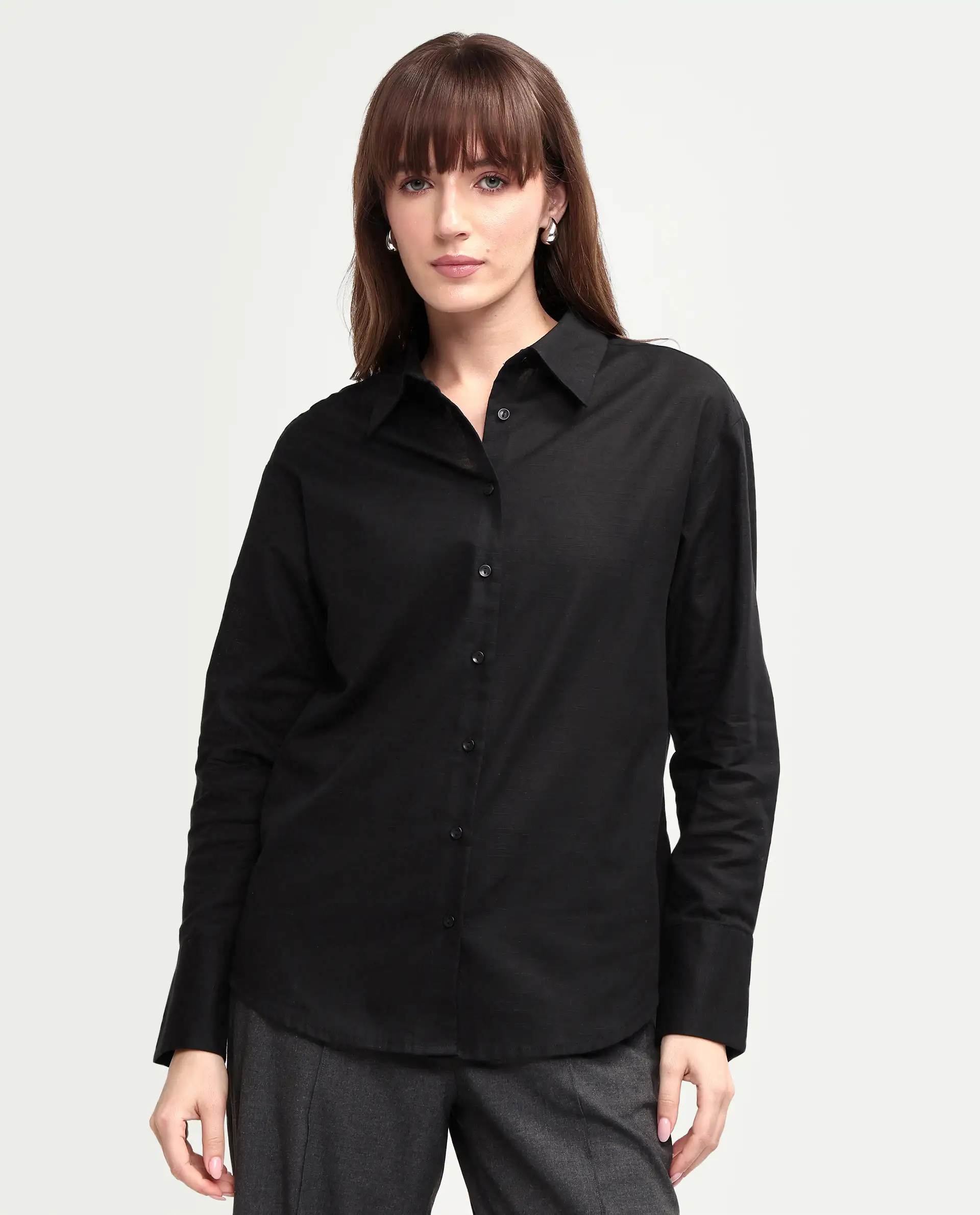 Rareism Women's Mewok Black Cotton Full Sleeve Spread Collar Regular Plain Shirt - Image 3