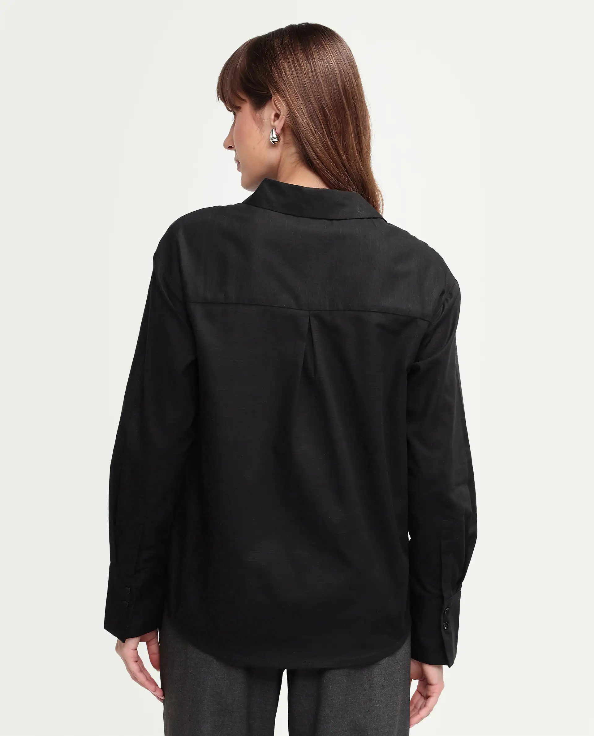 Rareism Women's Mewok Black Cotton Full Sleeve Spread Collar Regular Plain Shirt - Image 7