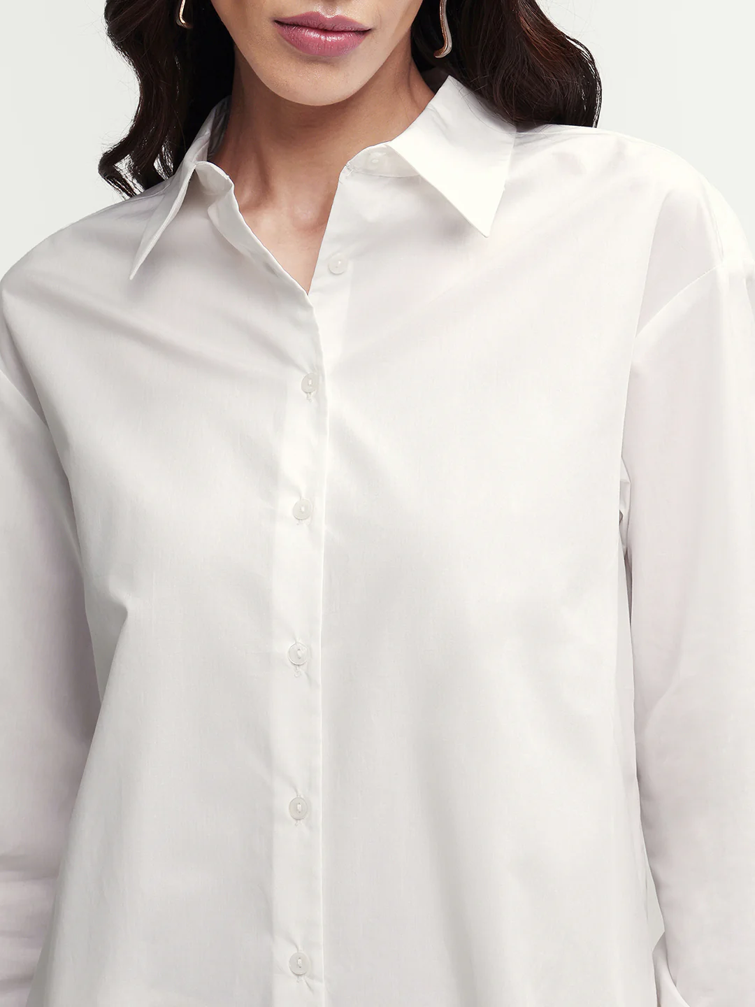 Rareism Women's Mewoki White Cotton Full Sleeve Spread Collar Regular Plain Shirt - Image 4