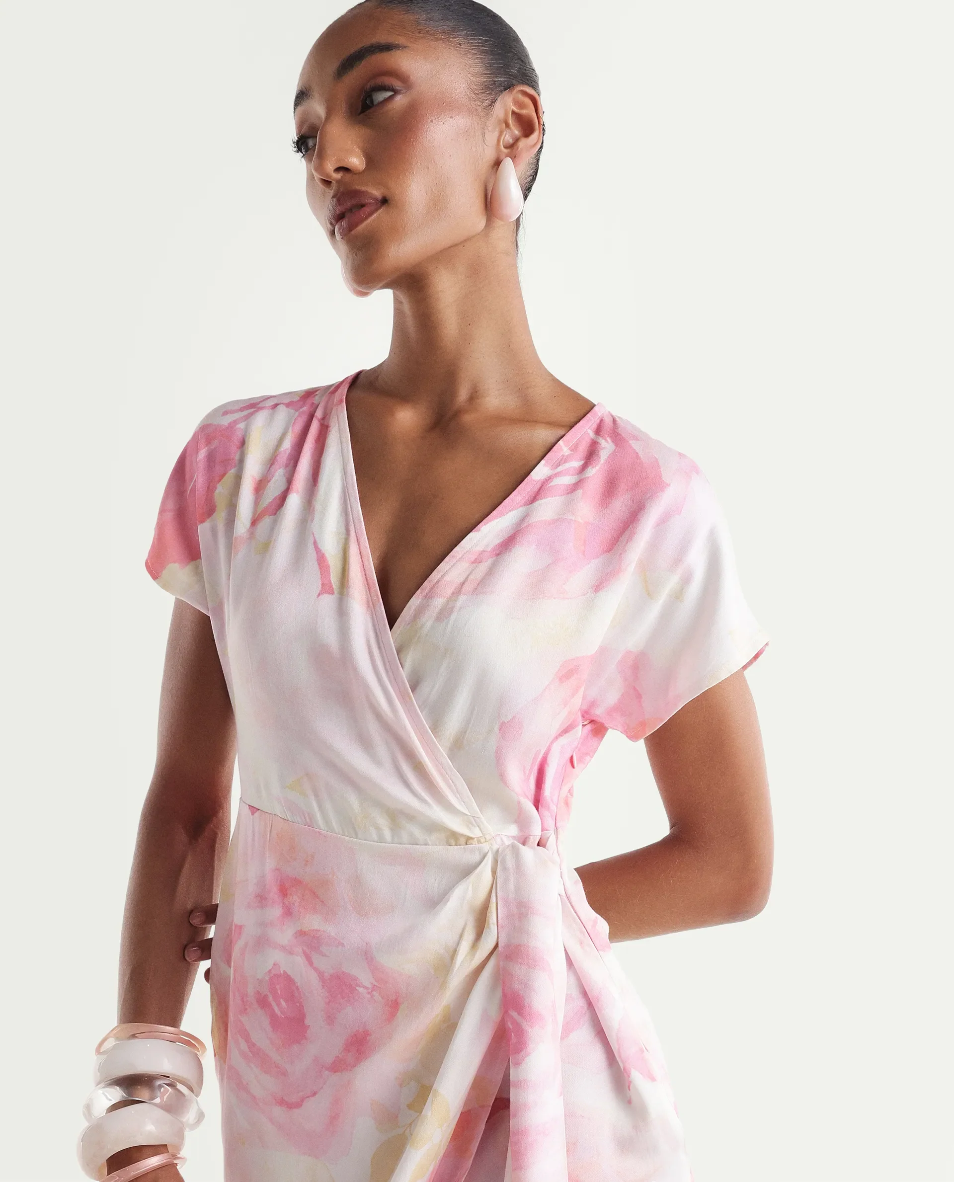 Rareism Women's Meya Off White Viscose Satin Half Sleeve V-Neck Floral Print Dress - Image 4