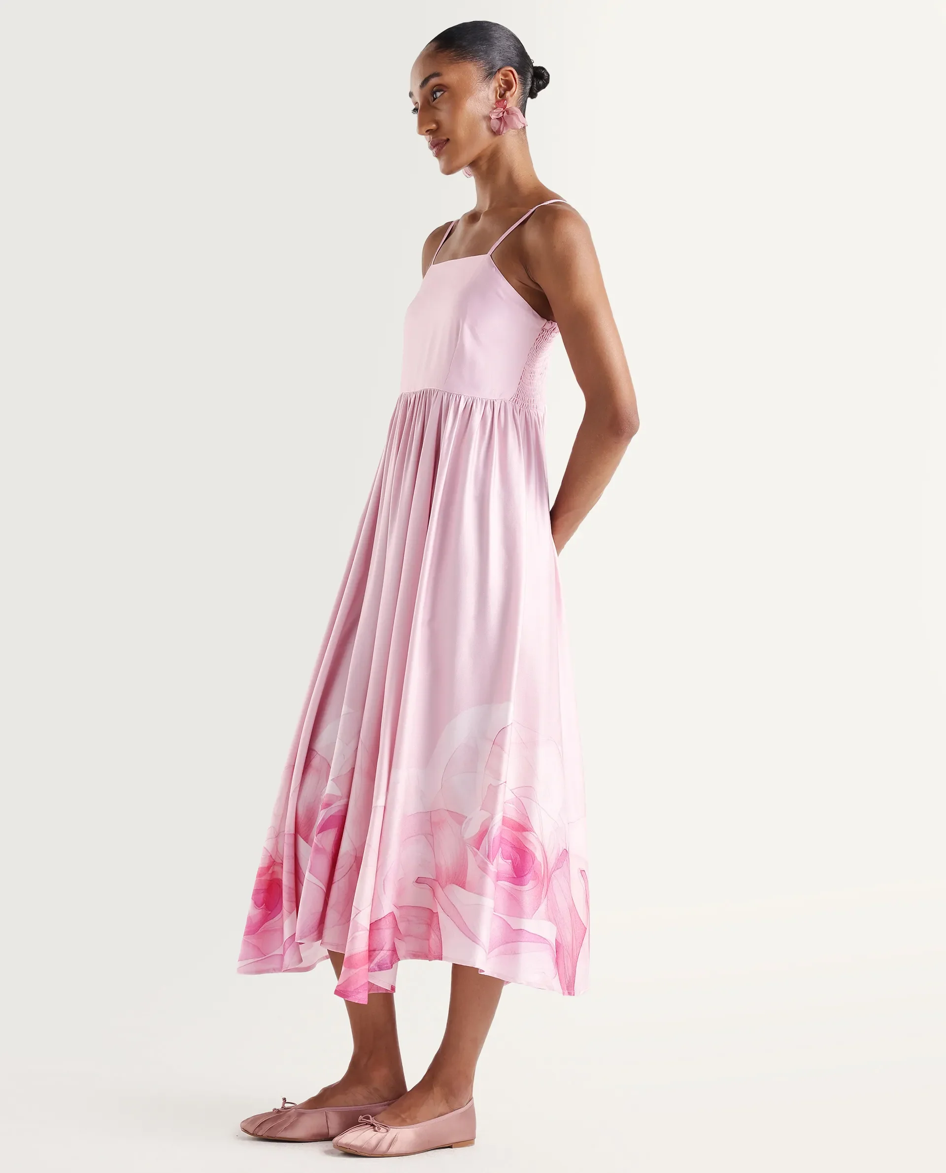 Rareism Women's Mezozo Light Pink Viscose Sleeveless Square Neck Fit And Flare Floral Print Dress