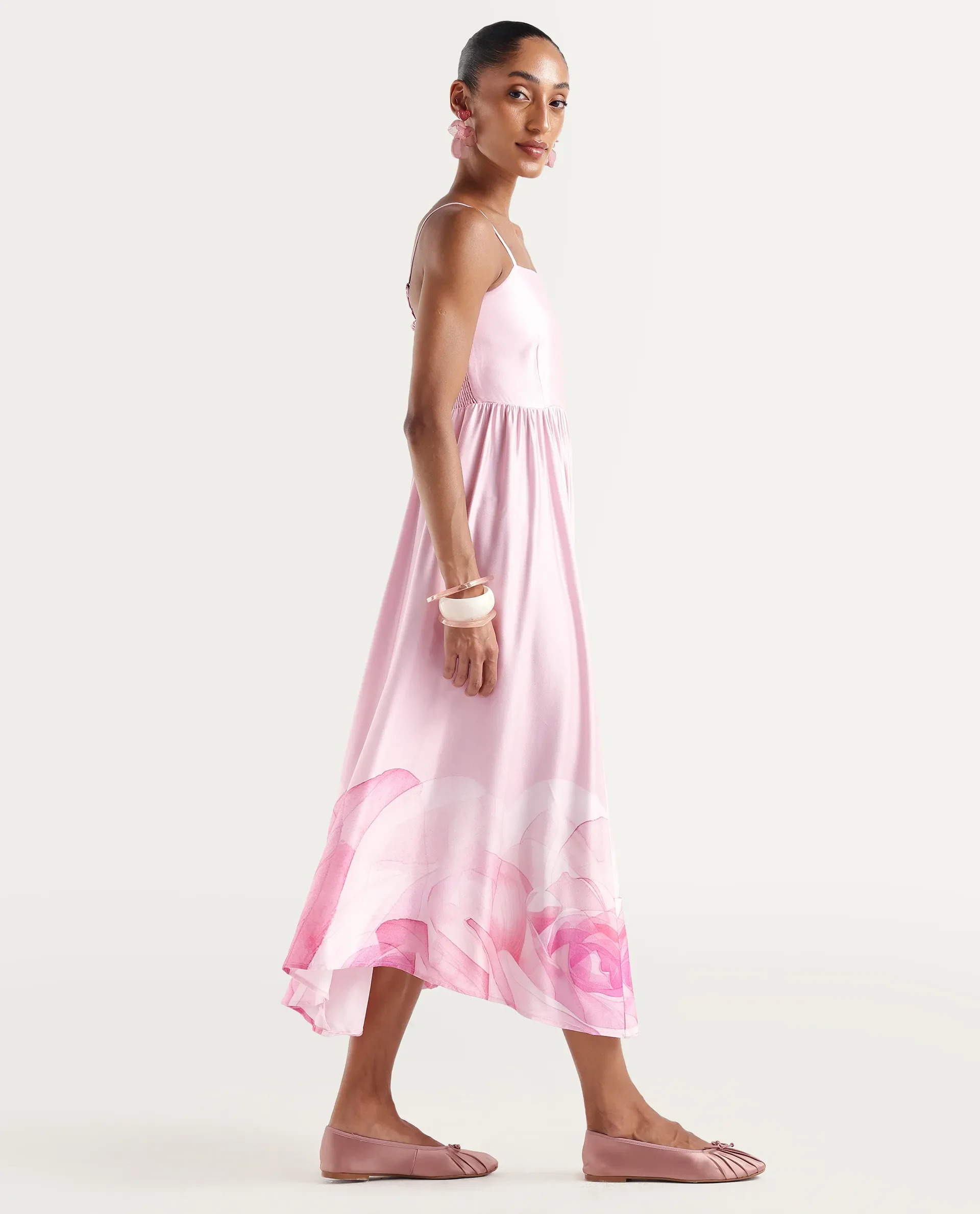 Rareism Women's Mezozo Light Pink Viscose Sleeveless Square Neck Fit And Flare Floral Print Dress - Image 6
