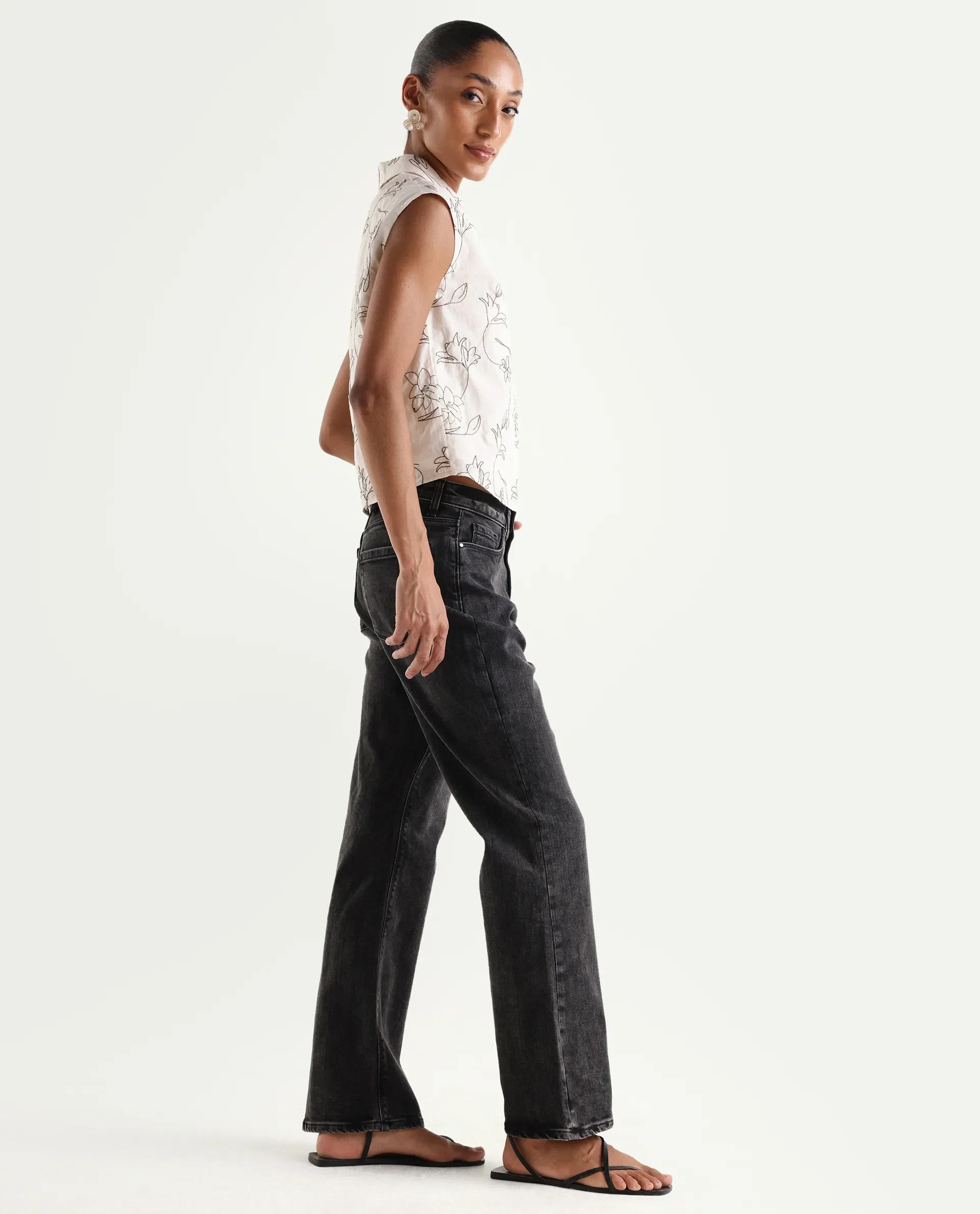 Rareism Women's Mica Black Cotton Blend Plain Ankle Length Bootcut Jeans - Image 5
