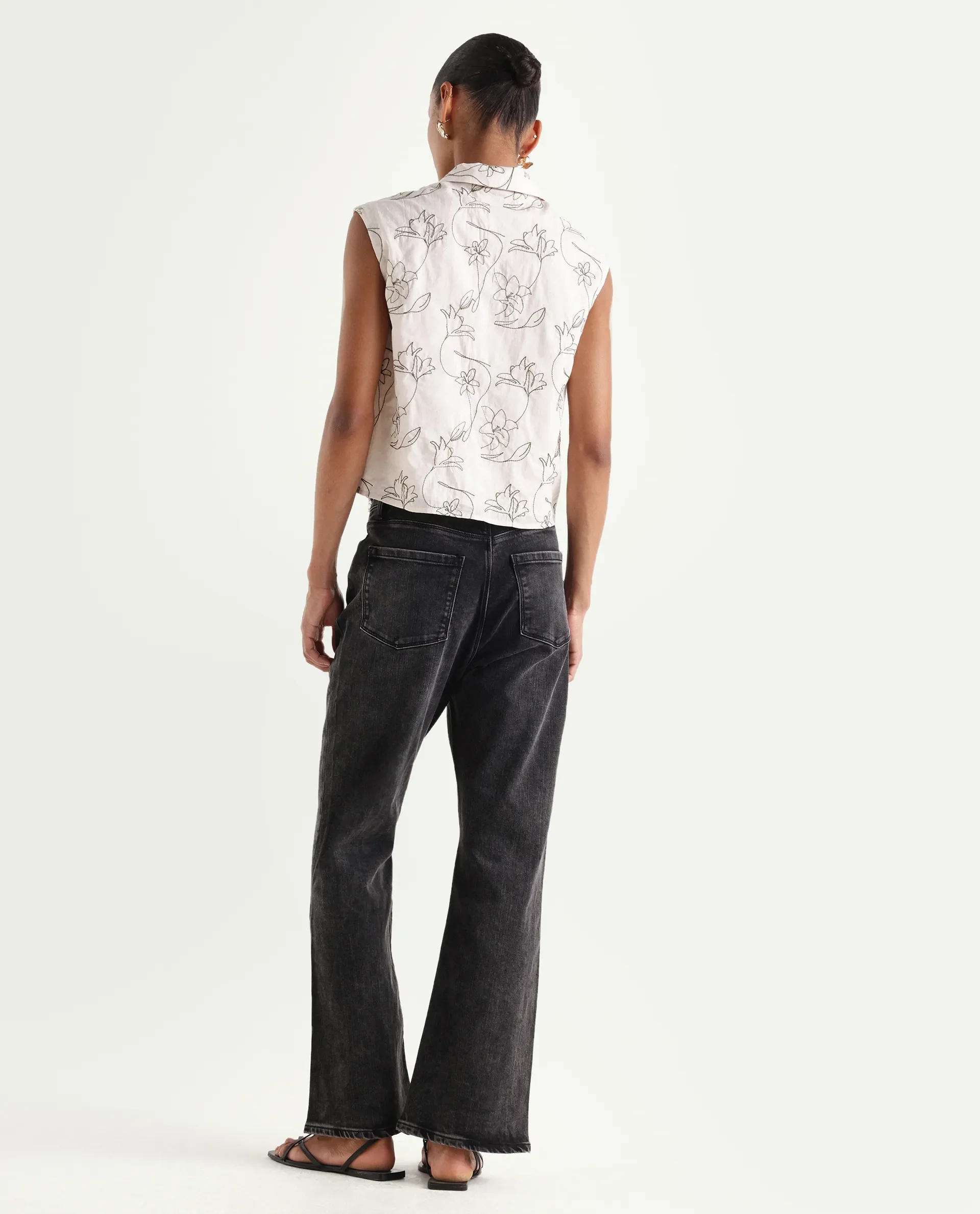Rareism Women's Mica Black Cotton Blend Plain Ankle Length Bootcut Jeans - Image 7