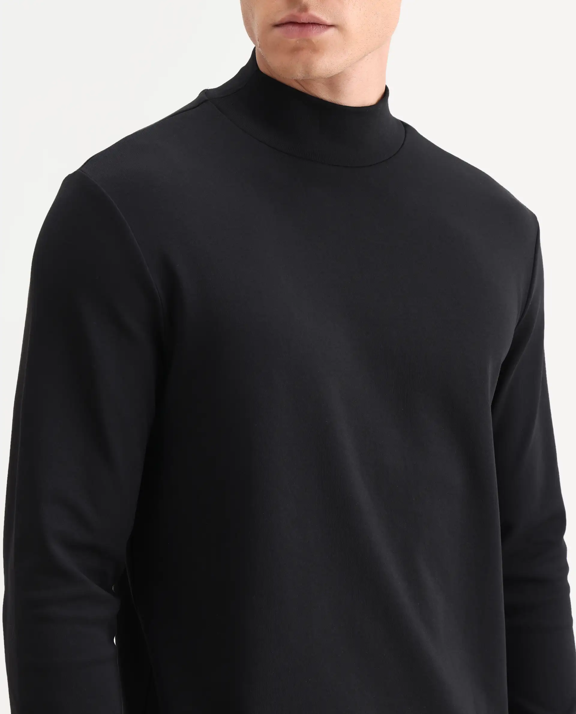 Rare Rabbit Men's Mick Black Cotton Blend Plain Regular Fit Full Sleeve Crew Neck T-Shirt - Image 3