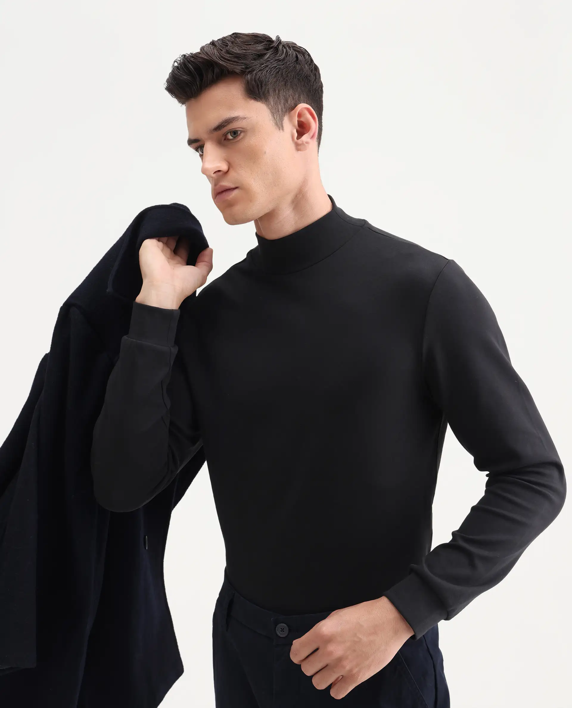 Rare Rabbit Men's Mick Black Cotton Blend Plain Regular Fit Full Sleeve Crew Neck T-Shirt - Image 6