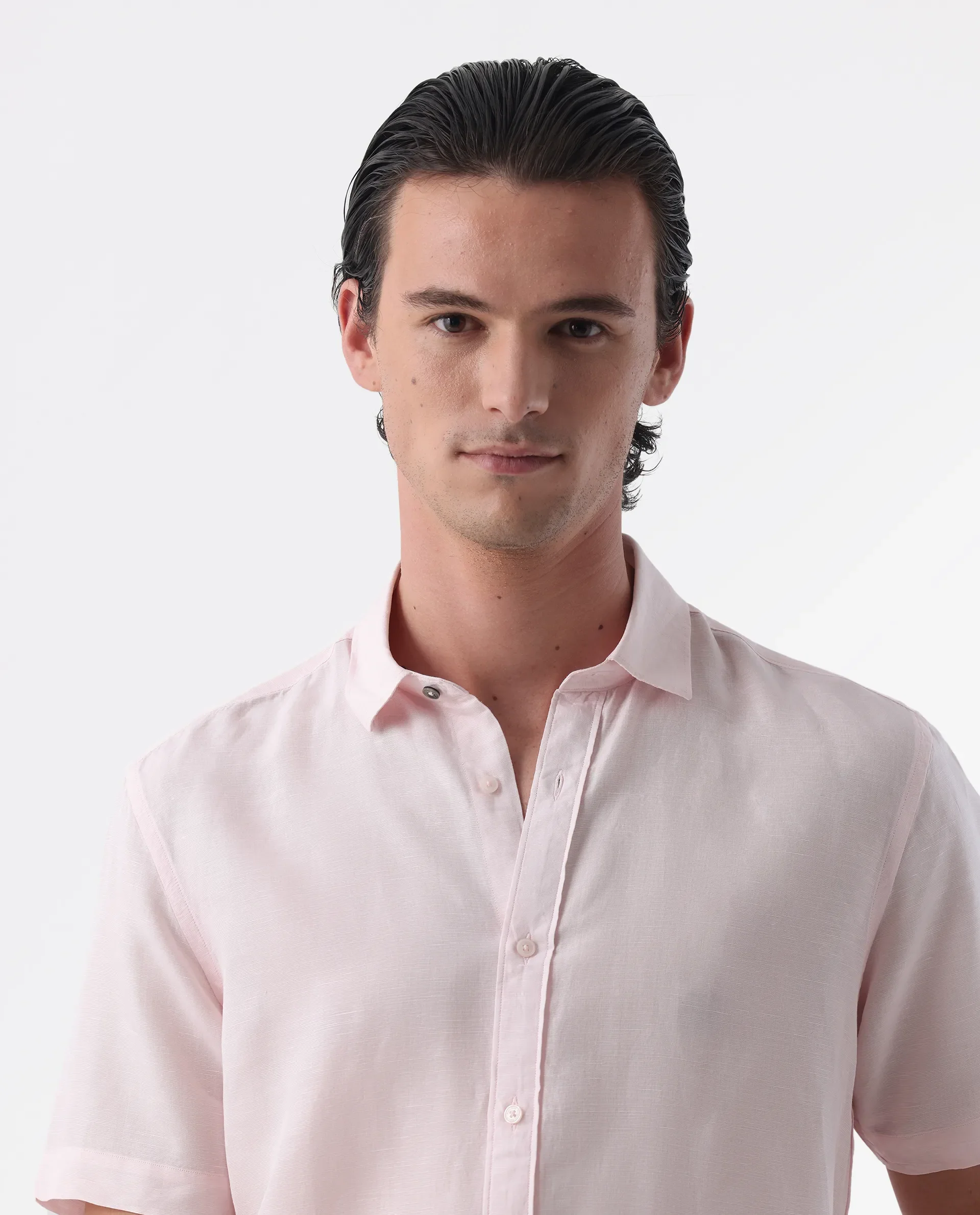Rare Rabbit Men's Mik Light Pink Linen Blend Plain Regular Fit Half Sleeve Collared Shirt - Image 3