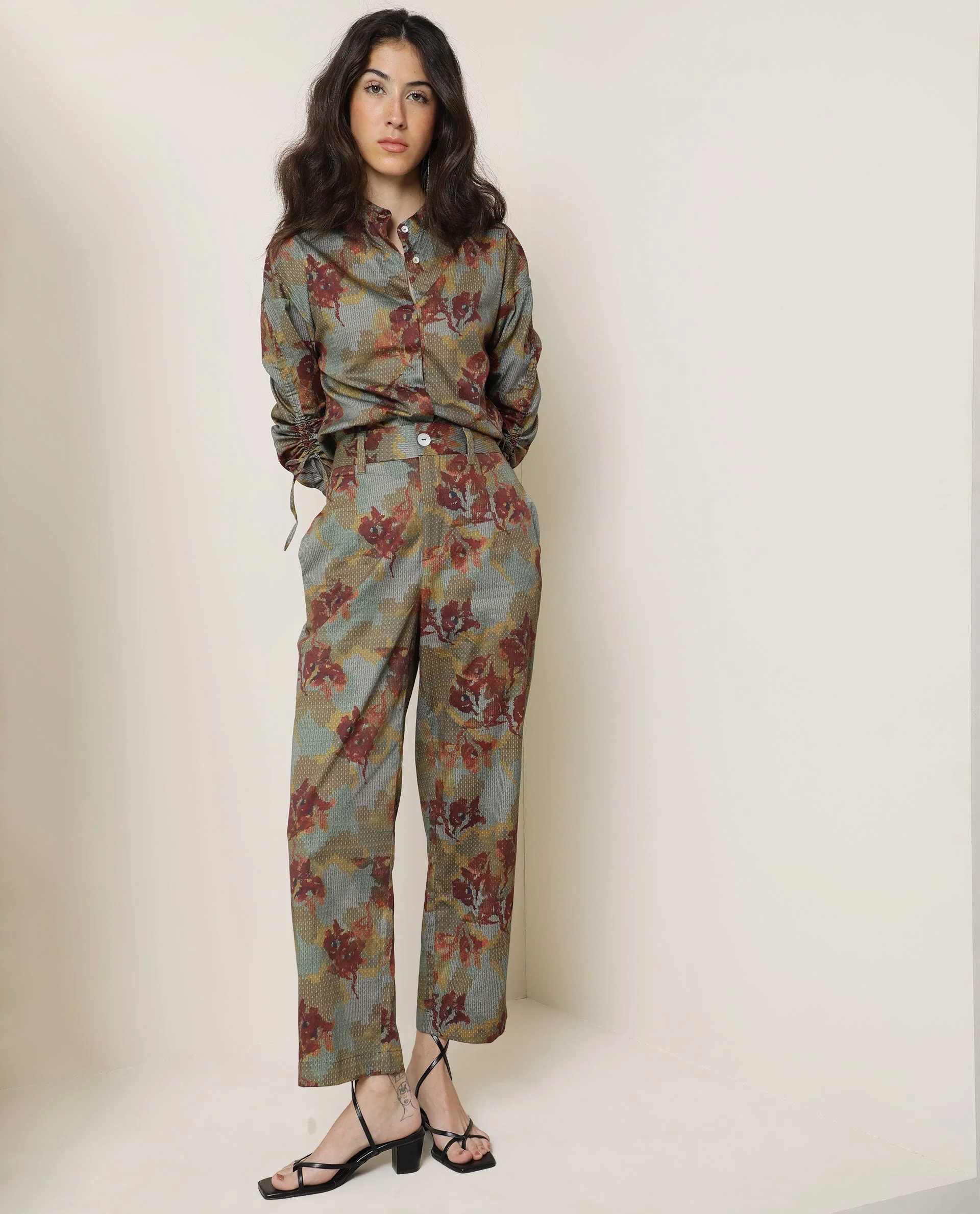 Rareism Women's Milan Olive Cotton Floral Print Ankle Length Tailored Trouser