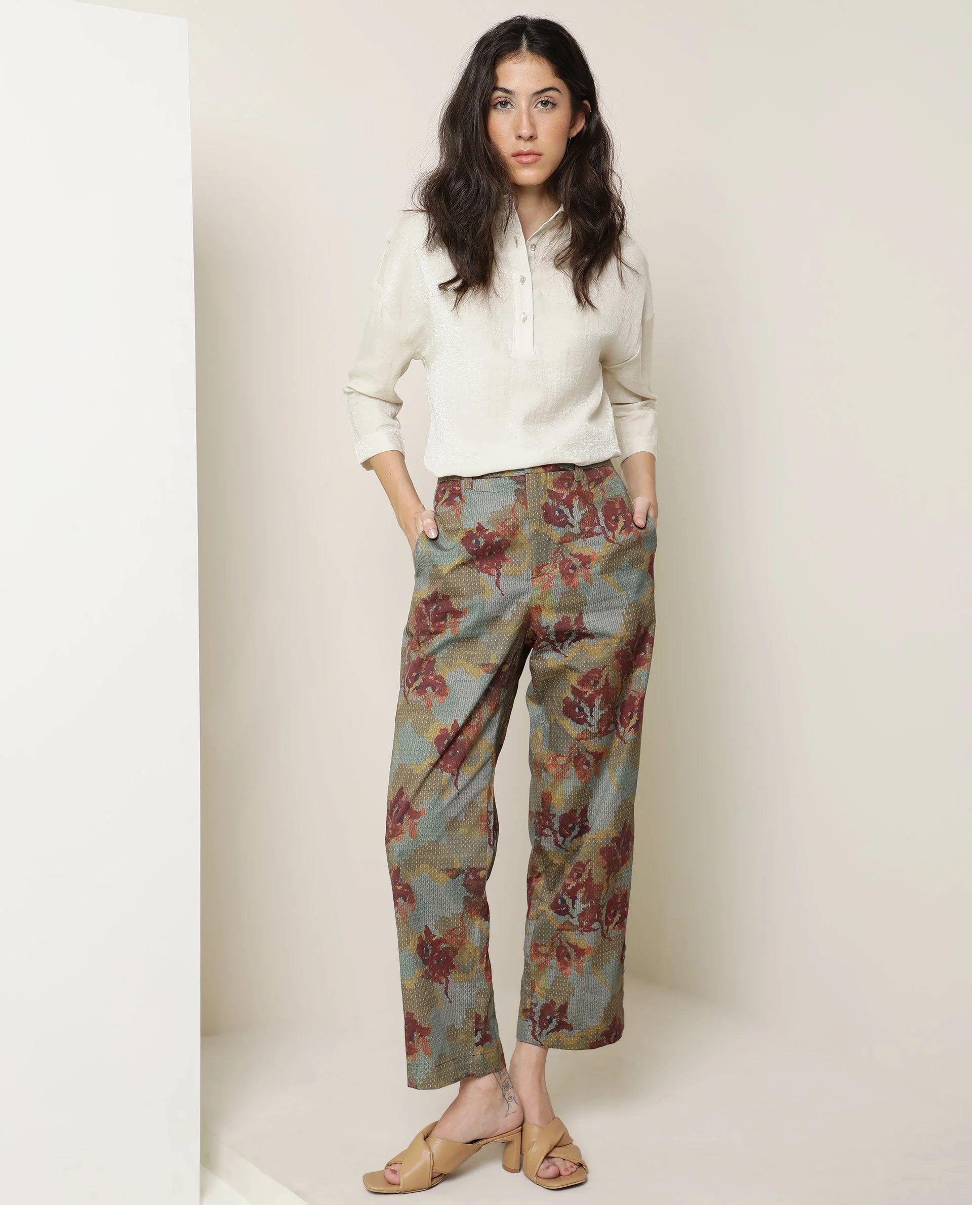 Rareism Women's Milan Olive Cotton Floral Print Ankle Length Tailored Trouser - Image 13