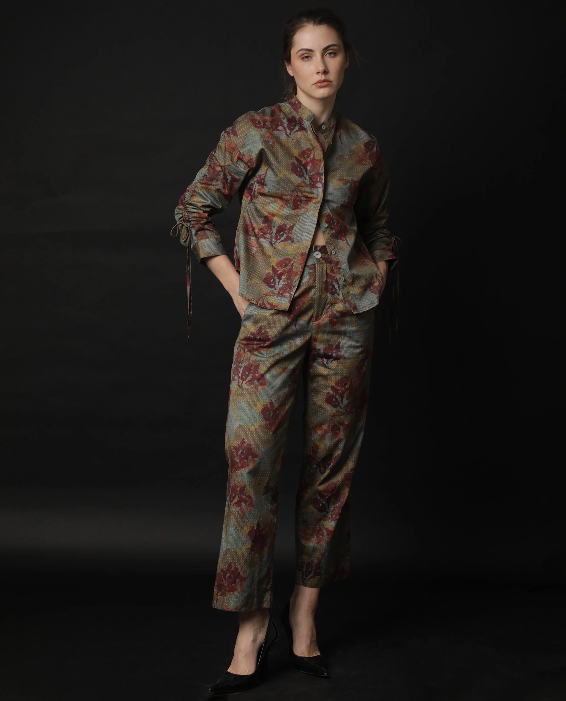 Rareism Women's Milan Olive Cotton Floral Print Ankle Length Tailored Trouser - Image 15