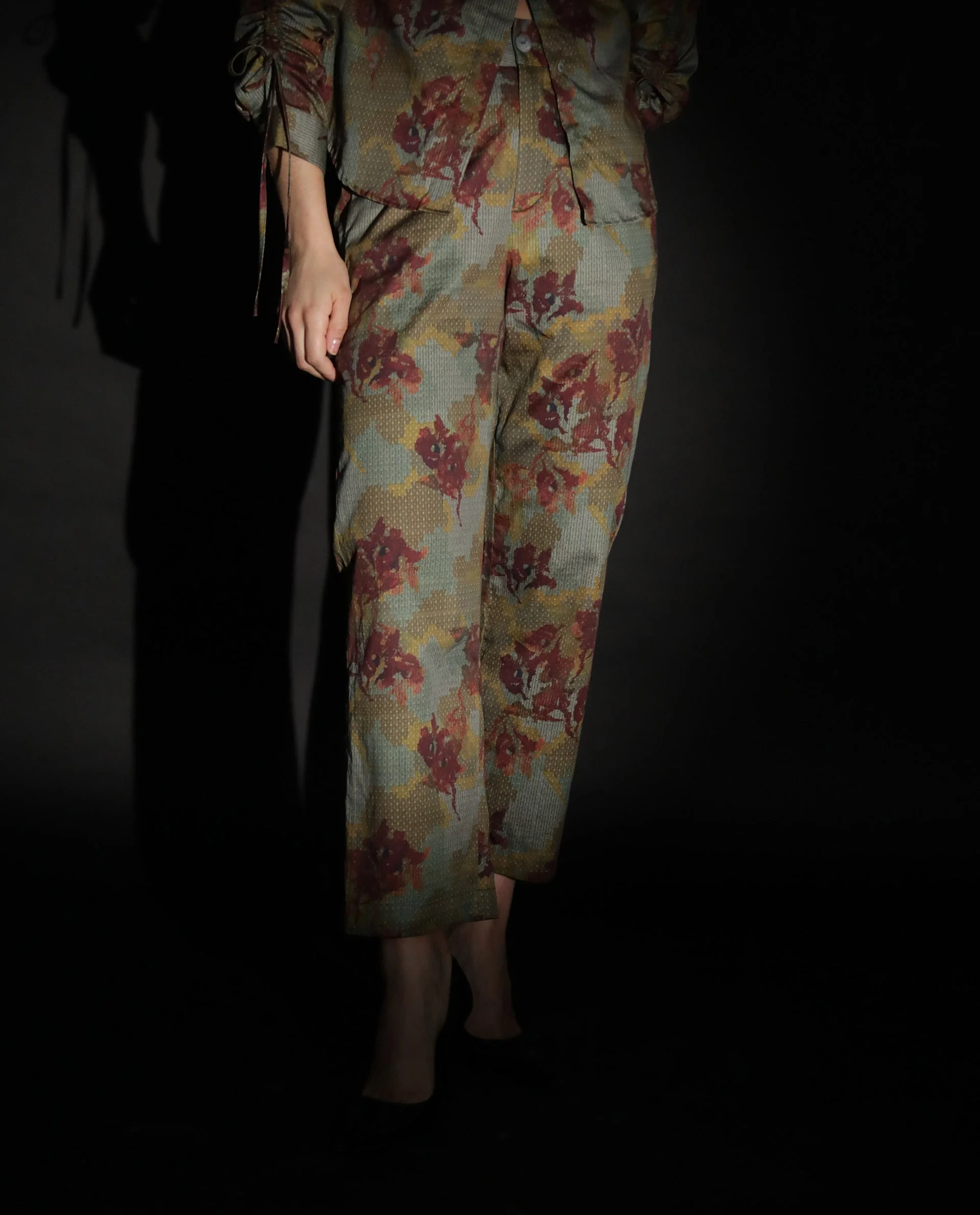 Rareism Women's Milan Olive Cotton Floral Print Ankle Length Tailored Trouser - Image 16