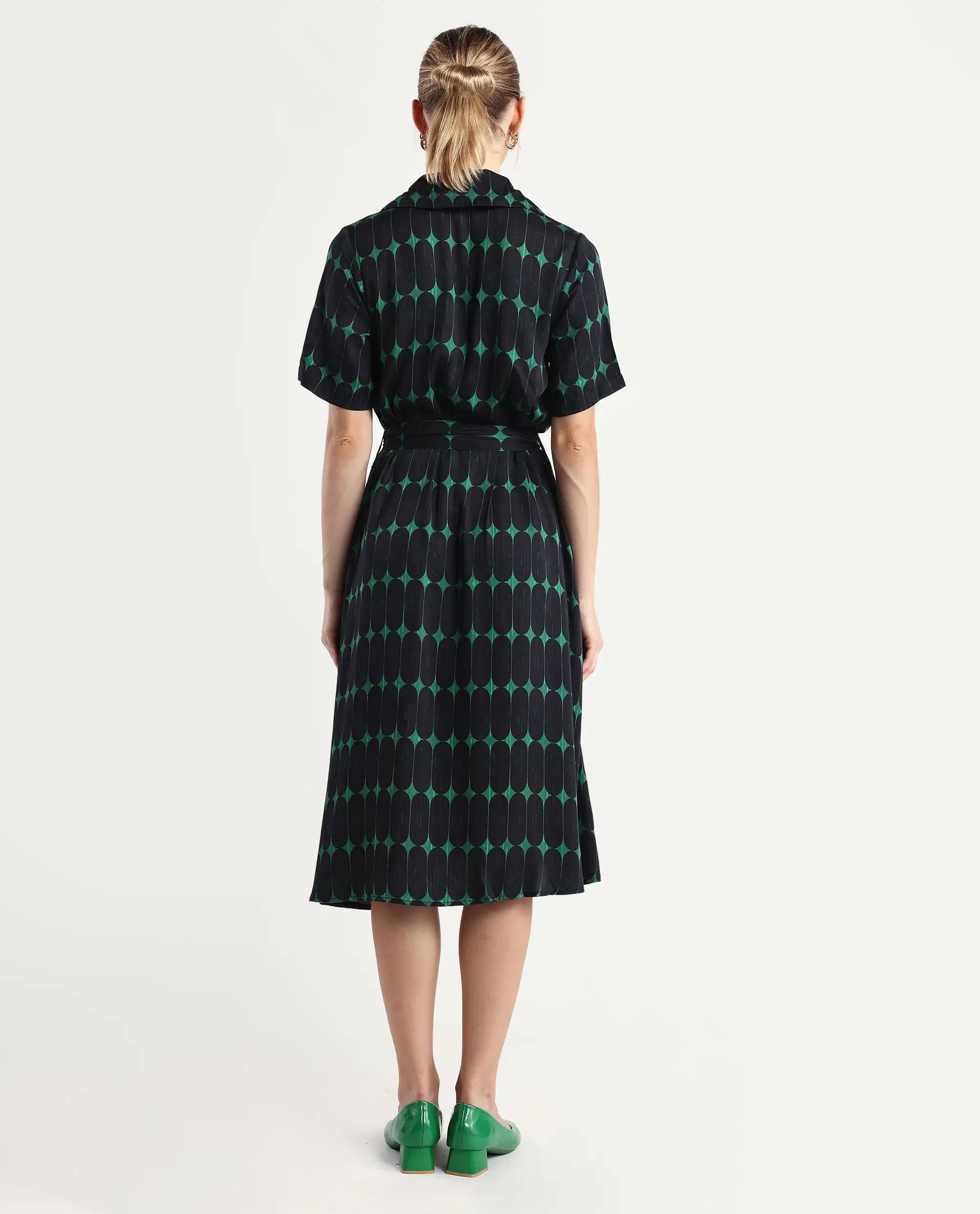 Rareism Women's Millington Green Cotton Johnny Collar Geometric Print Midi A-Line Dress - Image 6