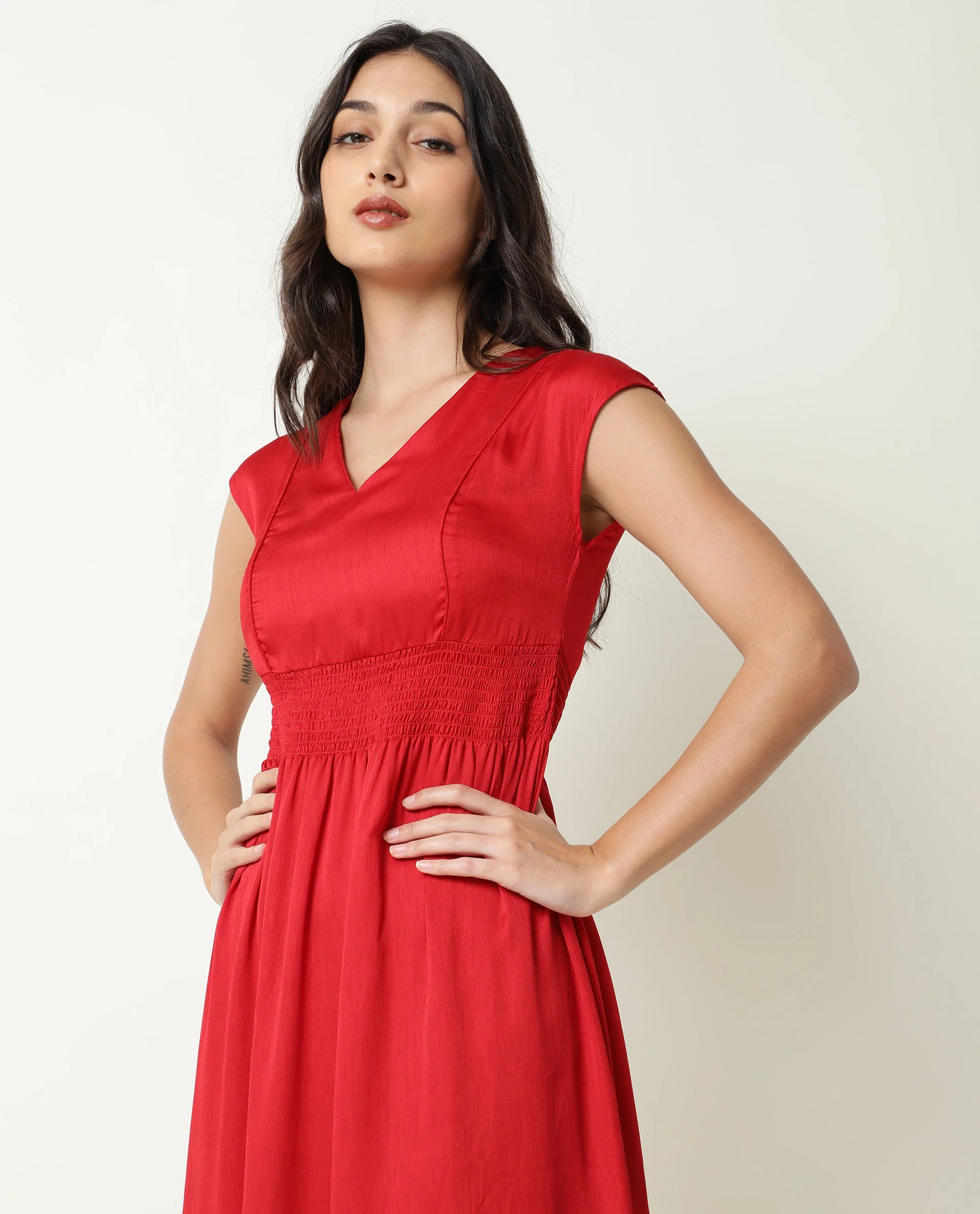 Rareism Women's Milux Red V-Neck Plain Sleeveless Knee Length Regular Fit Dress - Image 4