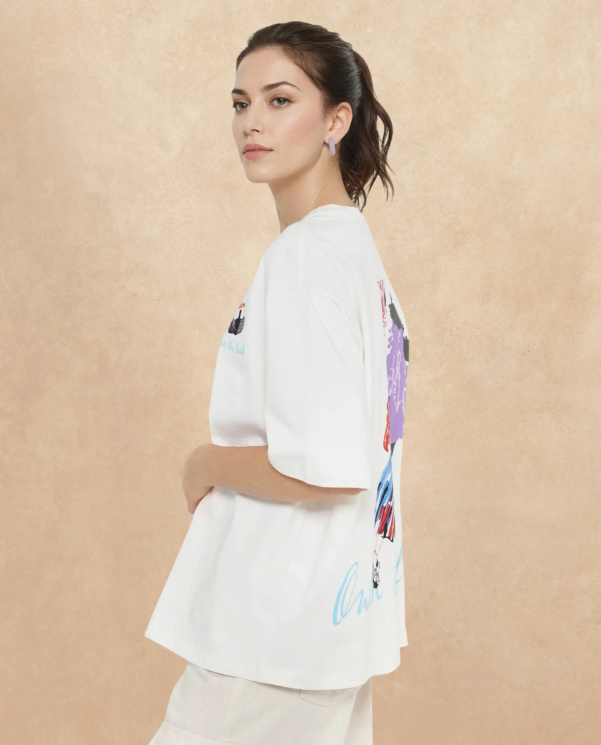 Rareism Women's Mindy Off White Cotton Blend Crew Neck Graphic Print Relaxed Fit T-Shirt - Image 5