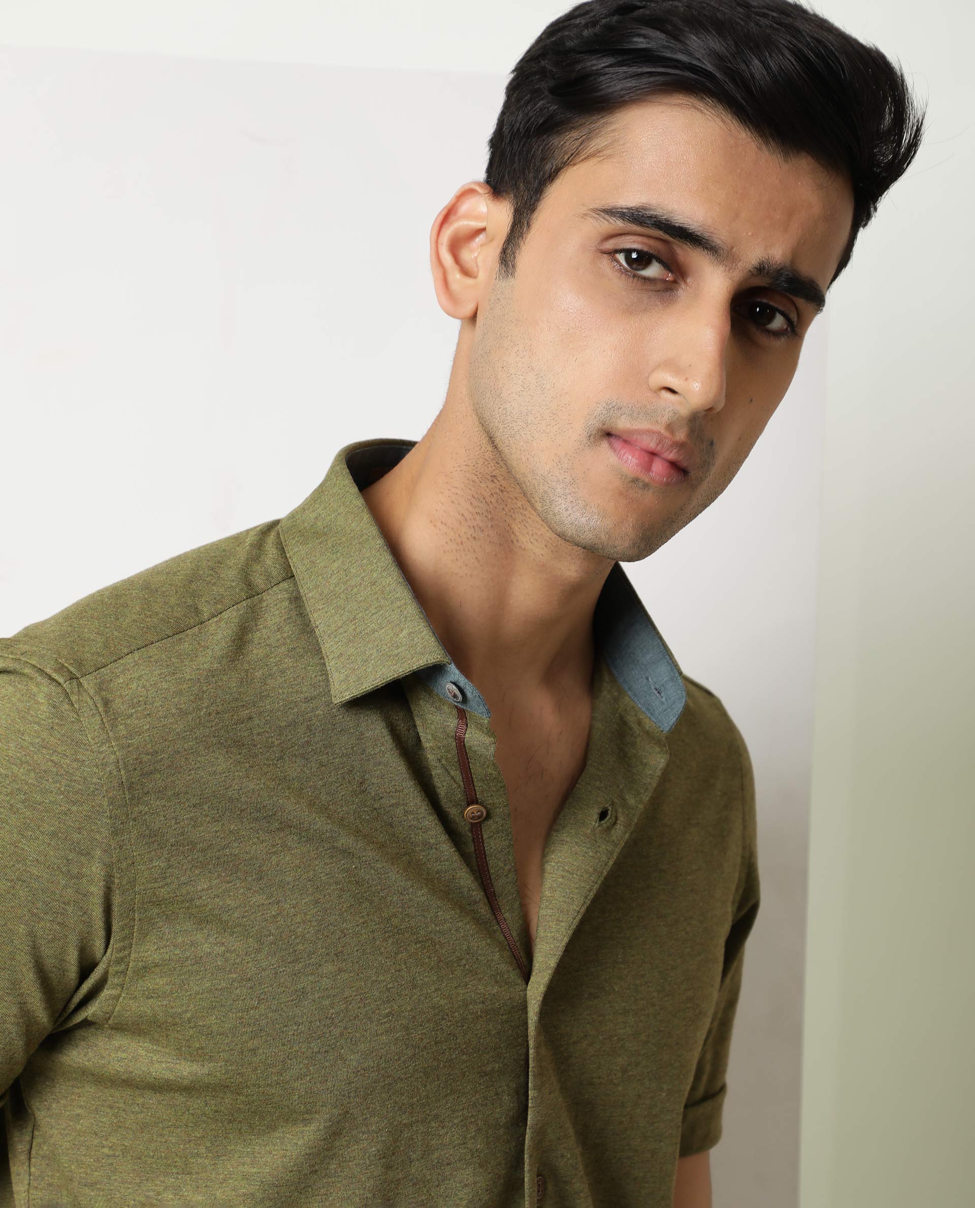 Rare Rabbit Men's Miraj Olive Cotton Plain Regular Fit Half Sleeve Collared Shirt - Image 5