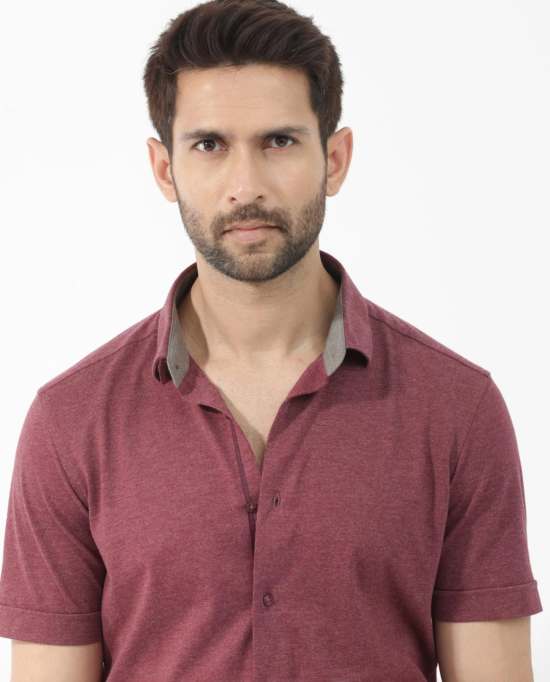 Rare Rabbit Men's Miraje Maroon Cotton Plain Regular Fit Half Sleeve Collared Shirt - Image 4