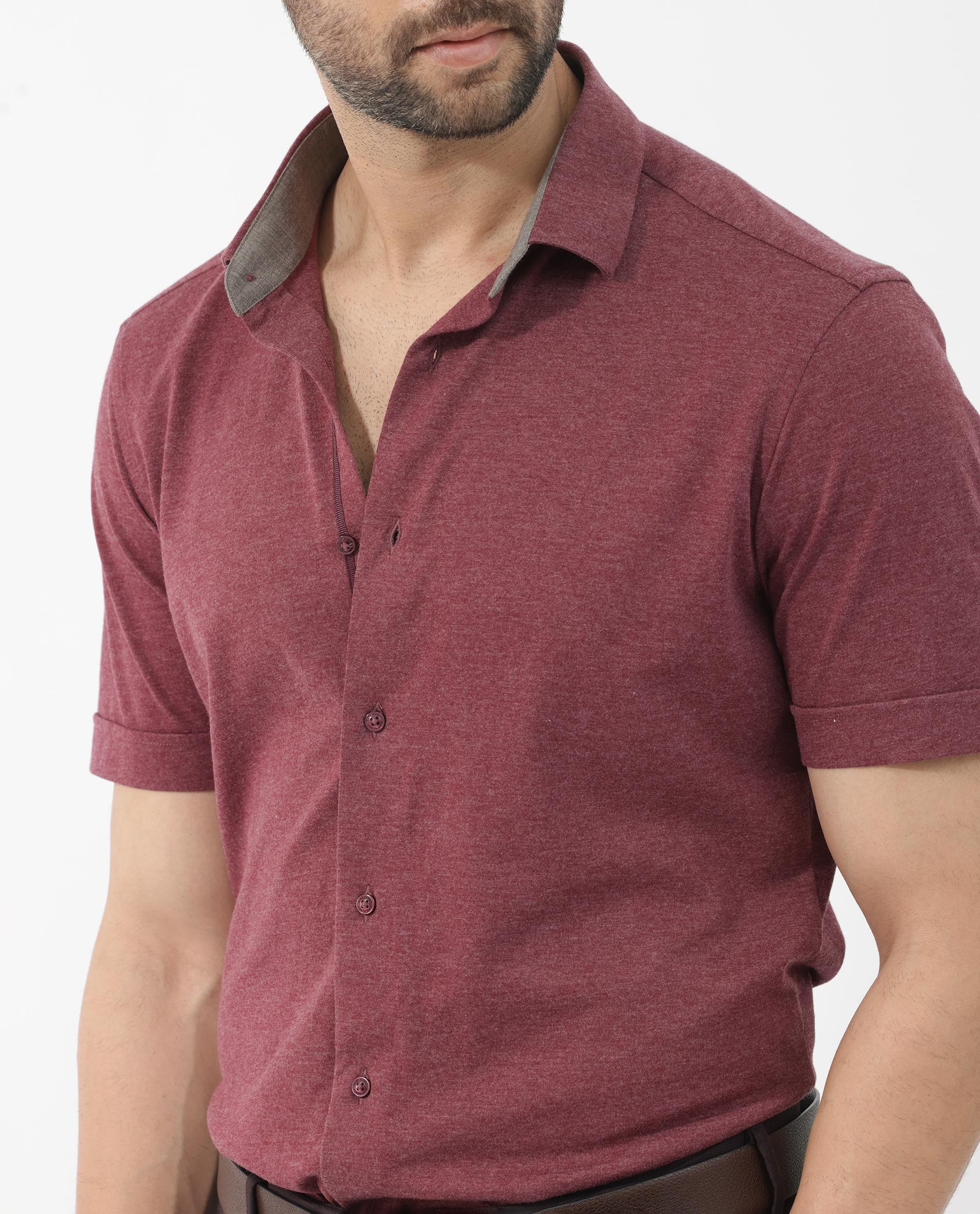 Rare Rabbit Men's Miraje Maroon Cotton Plain Regular Fit Half Sleeve Collared Shirt - Image 5