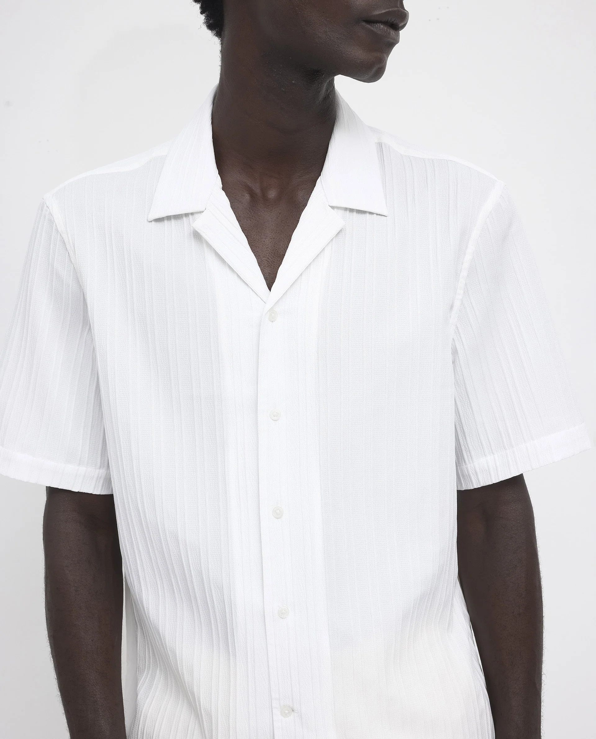 Rare Rabbit Men's Mirtilo White Polyester Striped Print Boxy Fit Half Sleeve Cuban Collar Shirt - Image 4