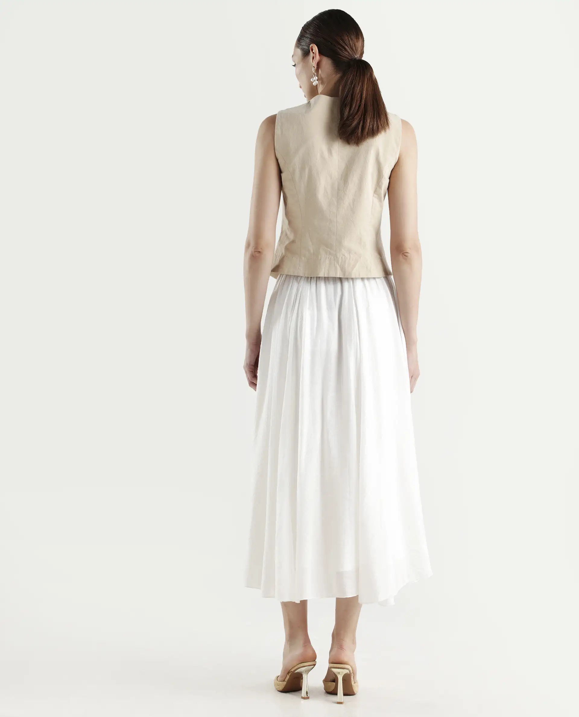 Rareism Women's Misky Off White Viscose Blend A-Line Plain Skirt - Image 7