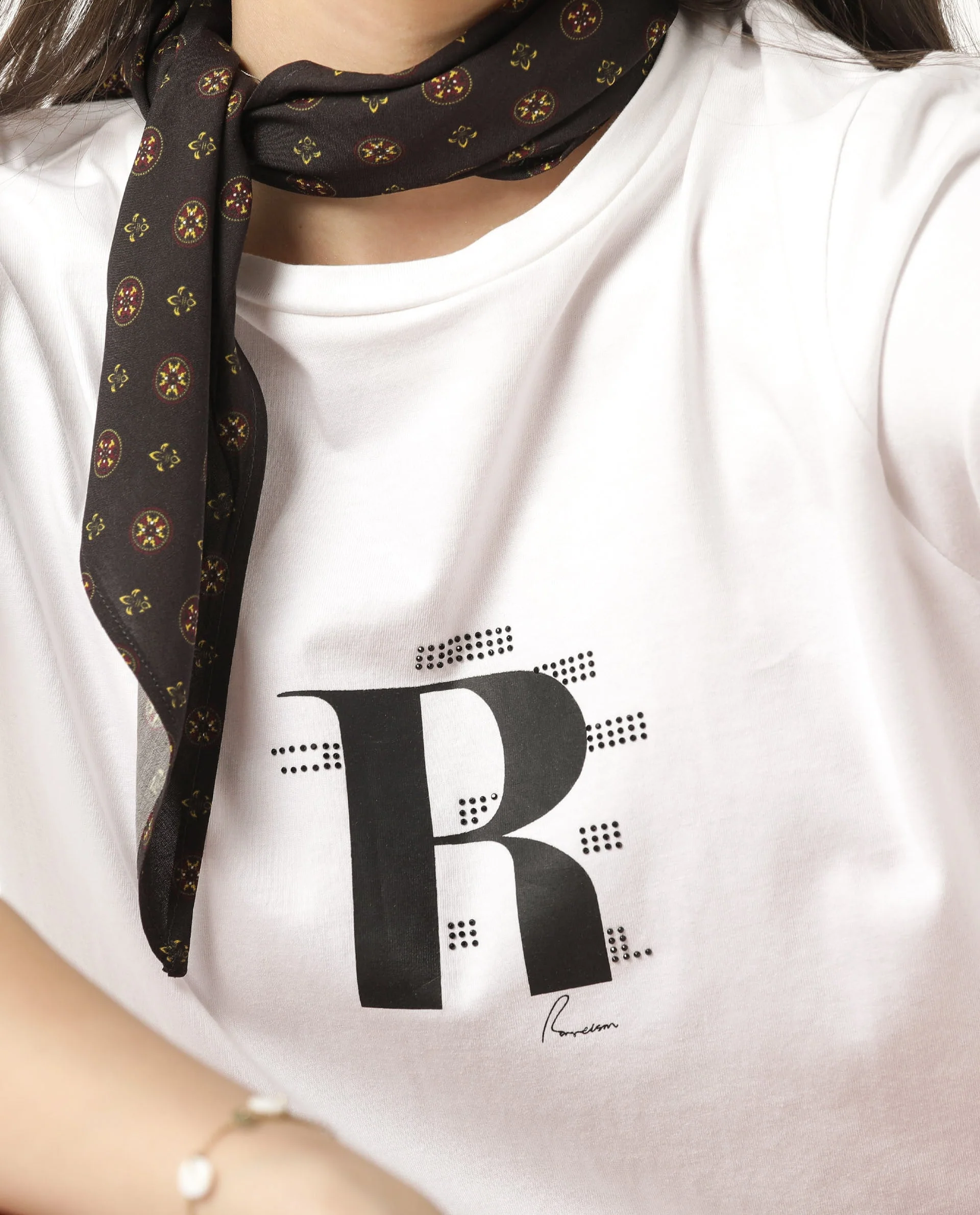 Rareism Women's Moes White Cotton Crew Neck Graphic Print Regular Fit T-Shirt - Image 2