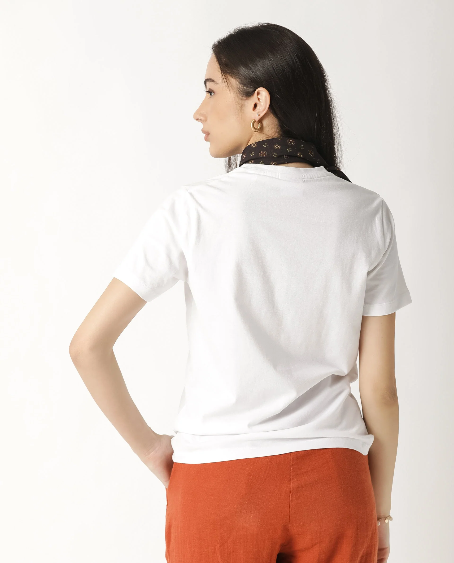 Rareism Women's Moes White Cotton Crew Neck Graphic Print Regular Fit T-Shirt - Image 6