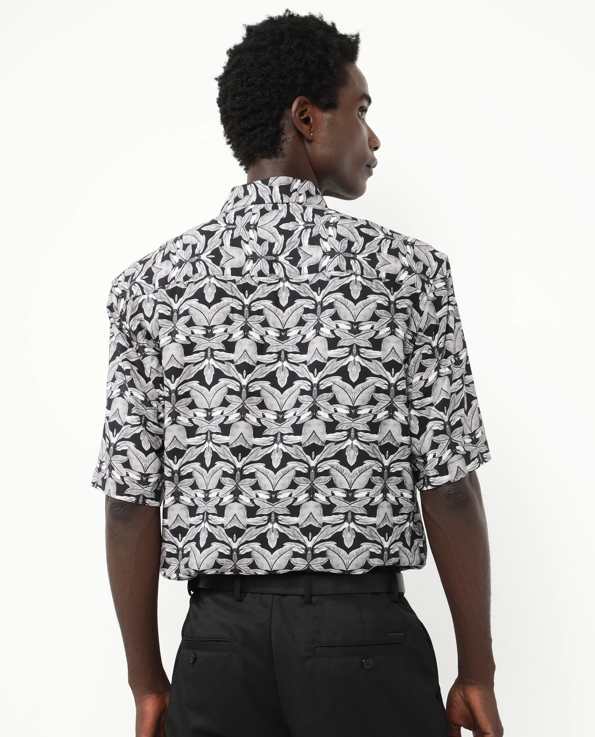 Rare Rabbit Men's Mogu Black Viscose Tropical Print Boxy Fit Half Sleeve Collared Shirt - Image 8
