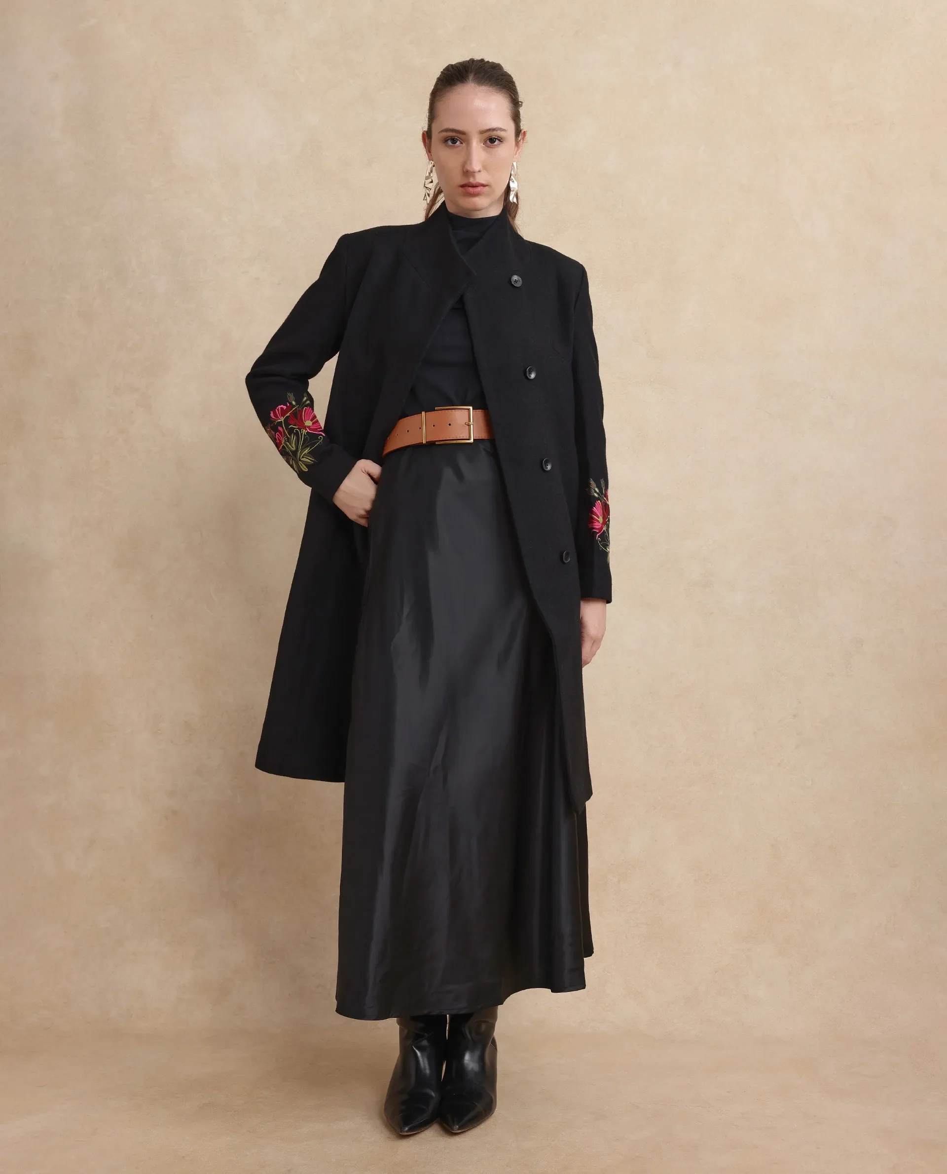 Rareism Women's Monch Black Overlap Neck Plain Midi Straight Fit Jacket - Image 3