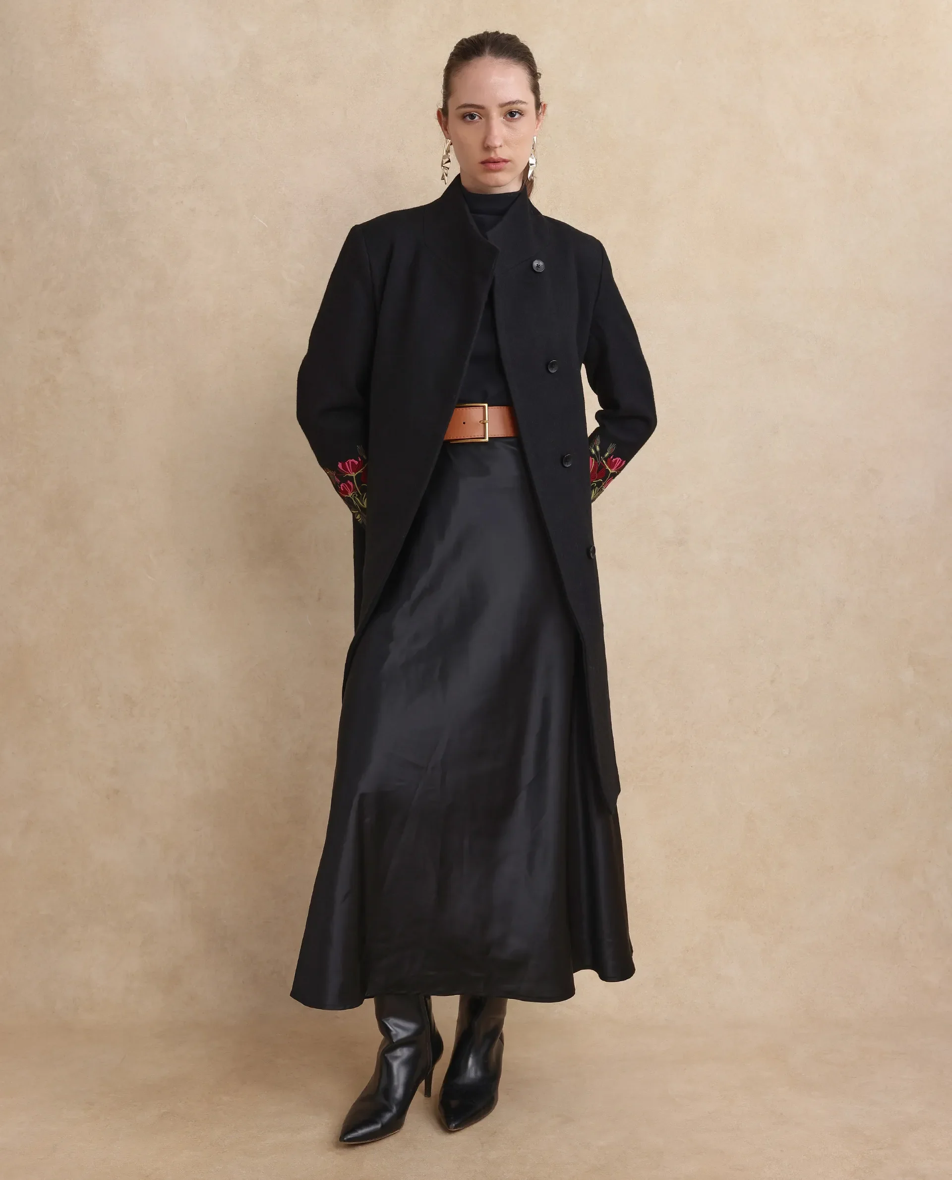Rareism Women's Monch Black Overlap Neck Plain Midi Straight Fit Jacket - Image 5